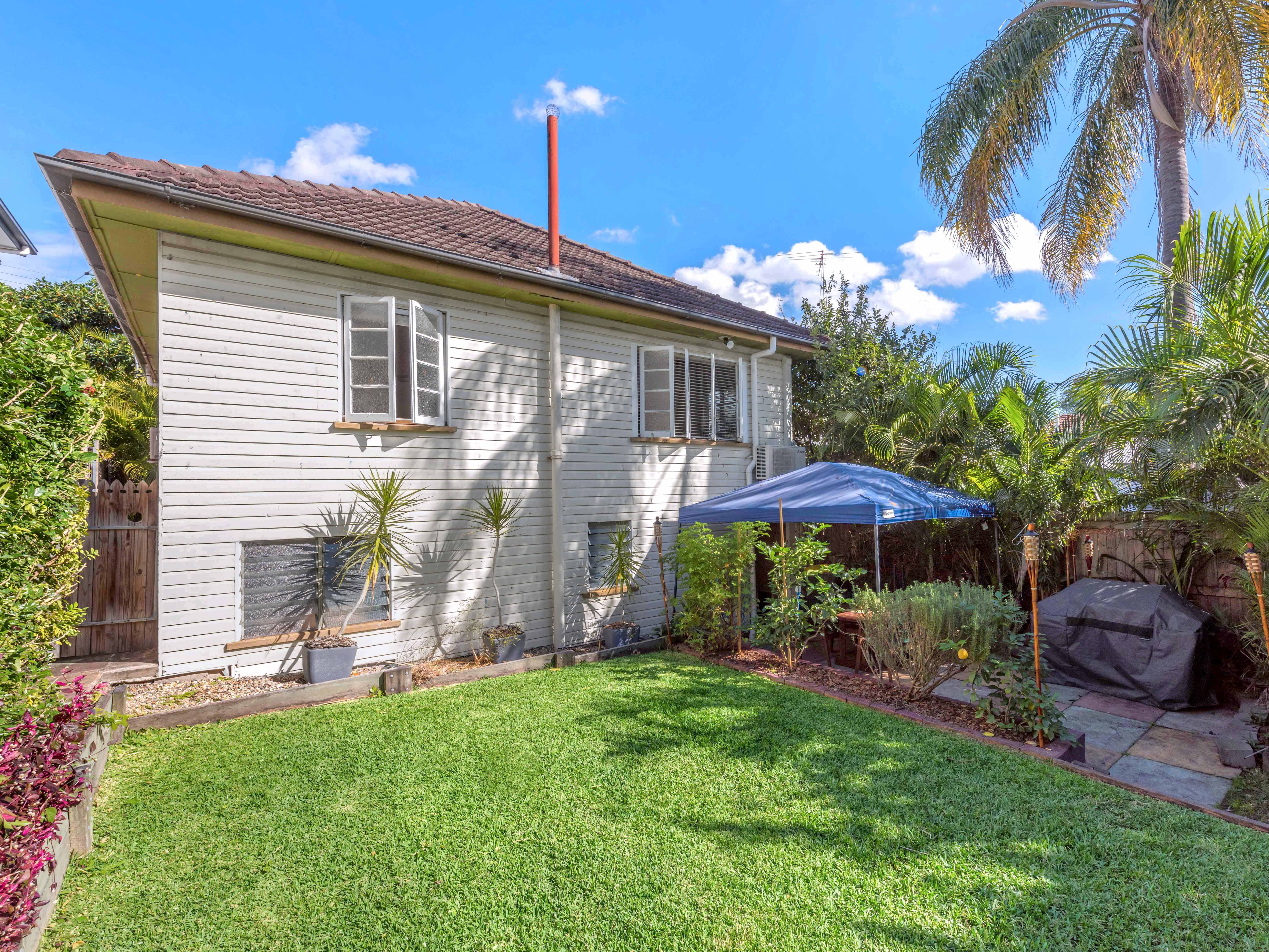 32 Burrai Street, Morningside, QLD 4170