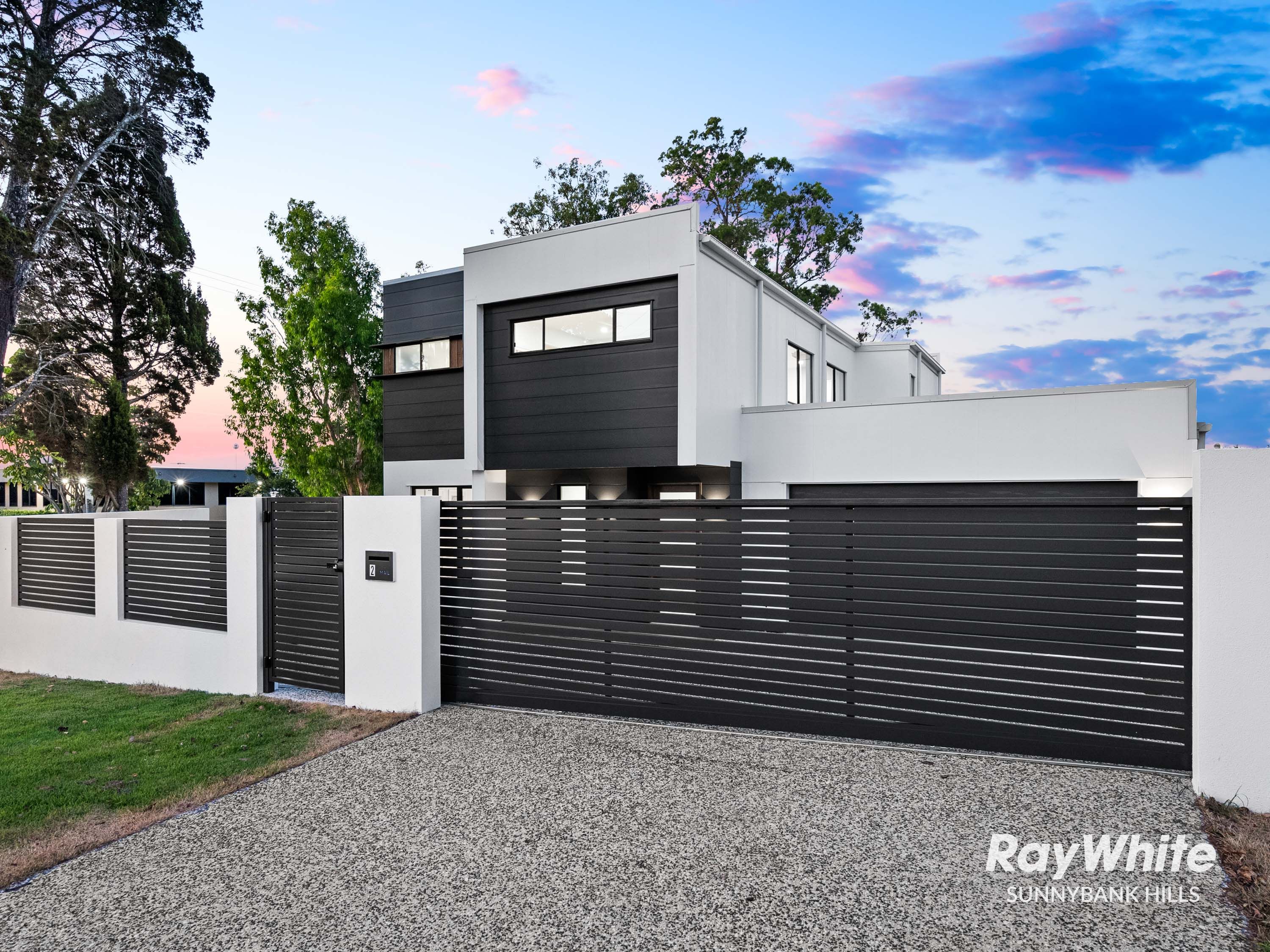 2 Chilton Street, Sunnybank Hills, QLD 4109