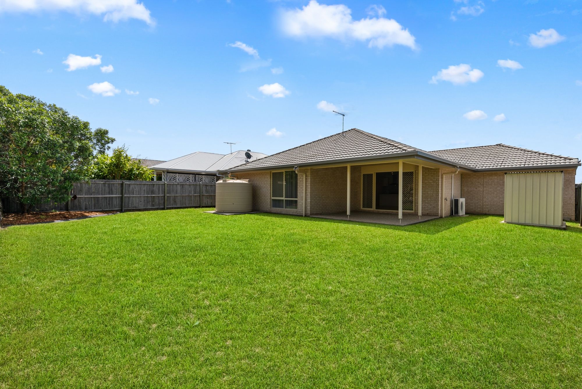 34 Chrysler Parade, North Lakes, QLD 4509