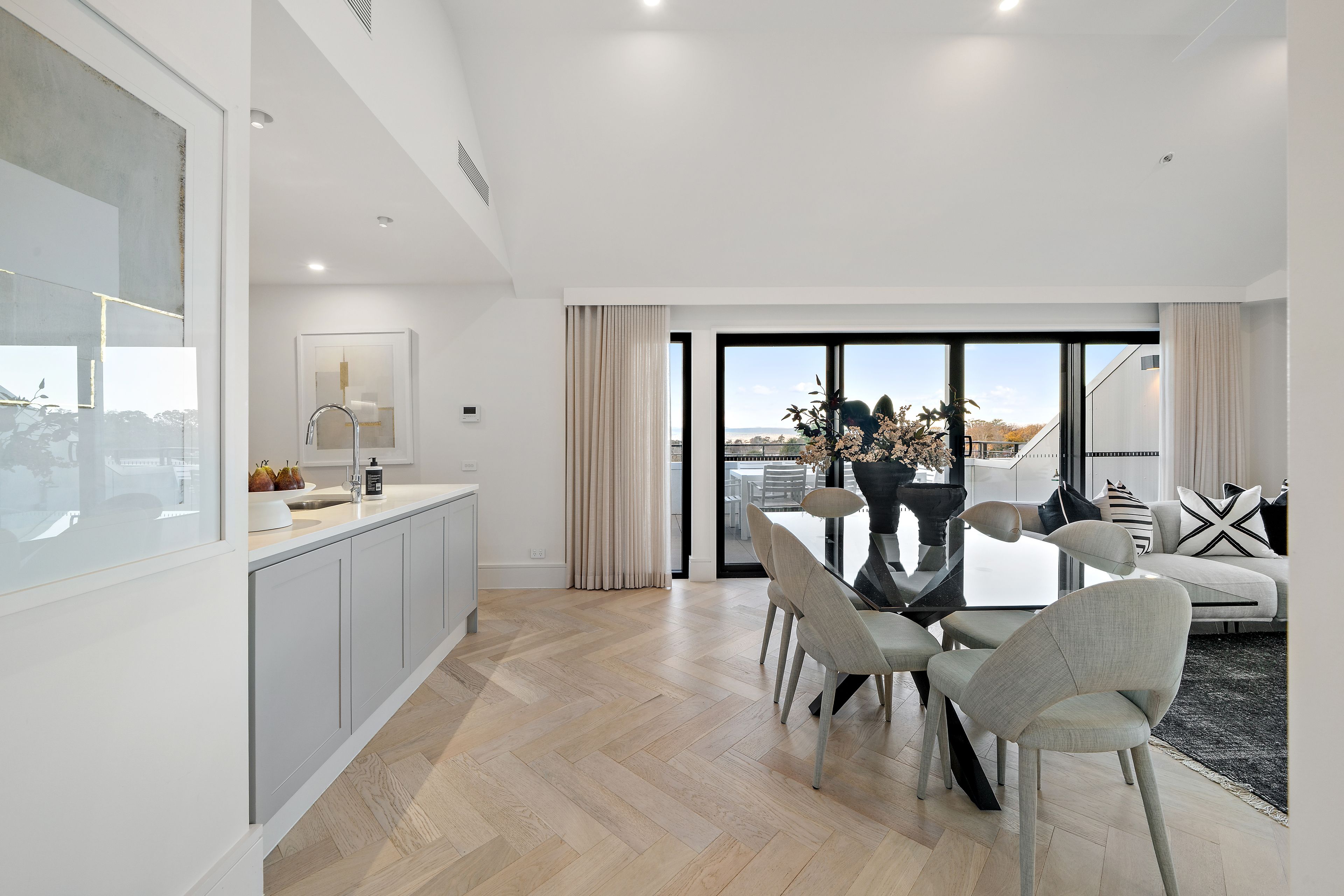 17/4 Lady Nelson Place, Red Hill, ACT 2603