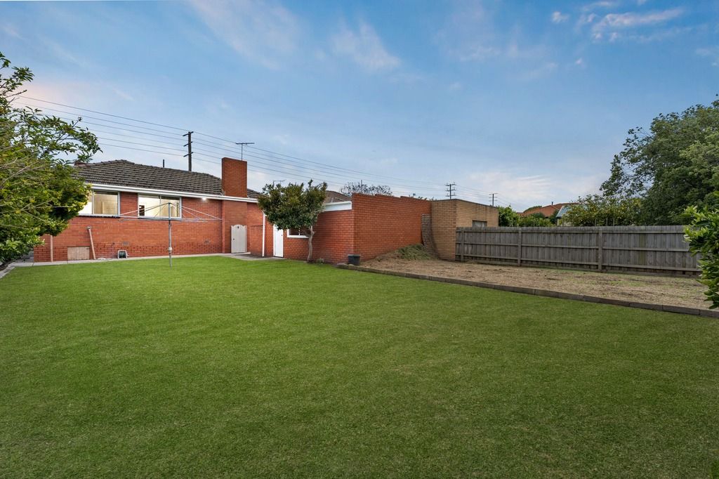 340 Warrigal Road, Cheltenham, VIC 3192