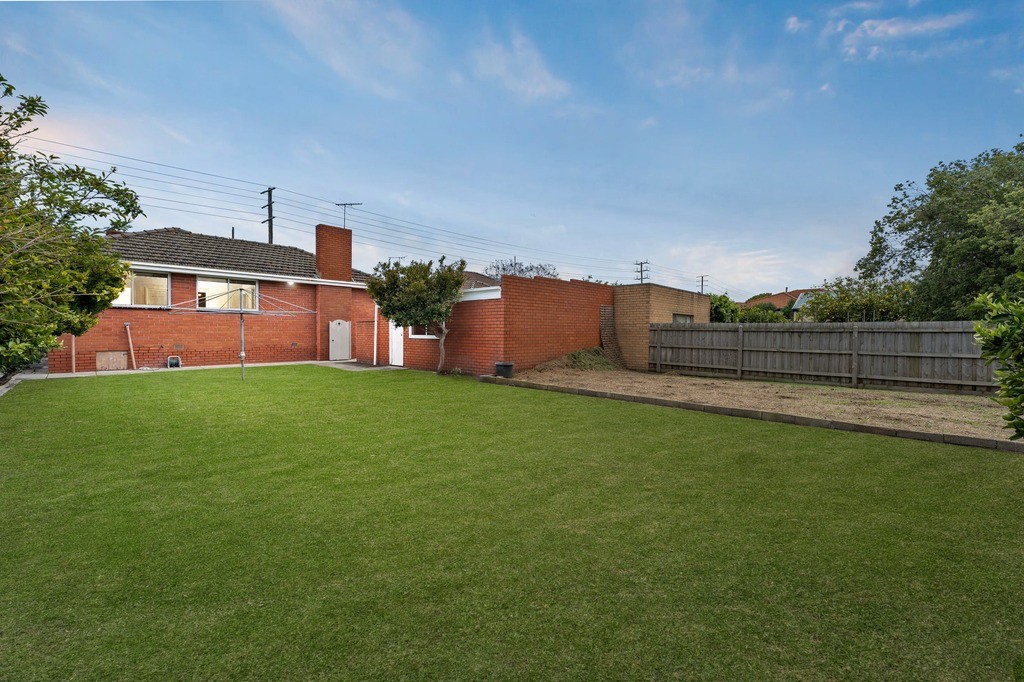 340 Warrigal Road, Cheltenham, VIC 3192