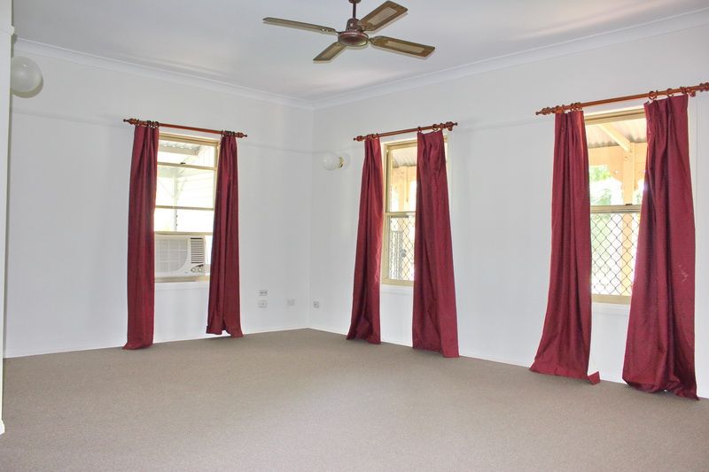 2 Duranta Court, Crestmead, QLD 4132