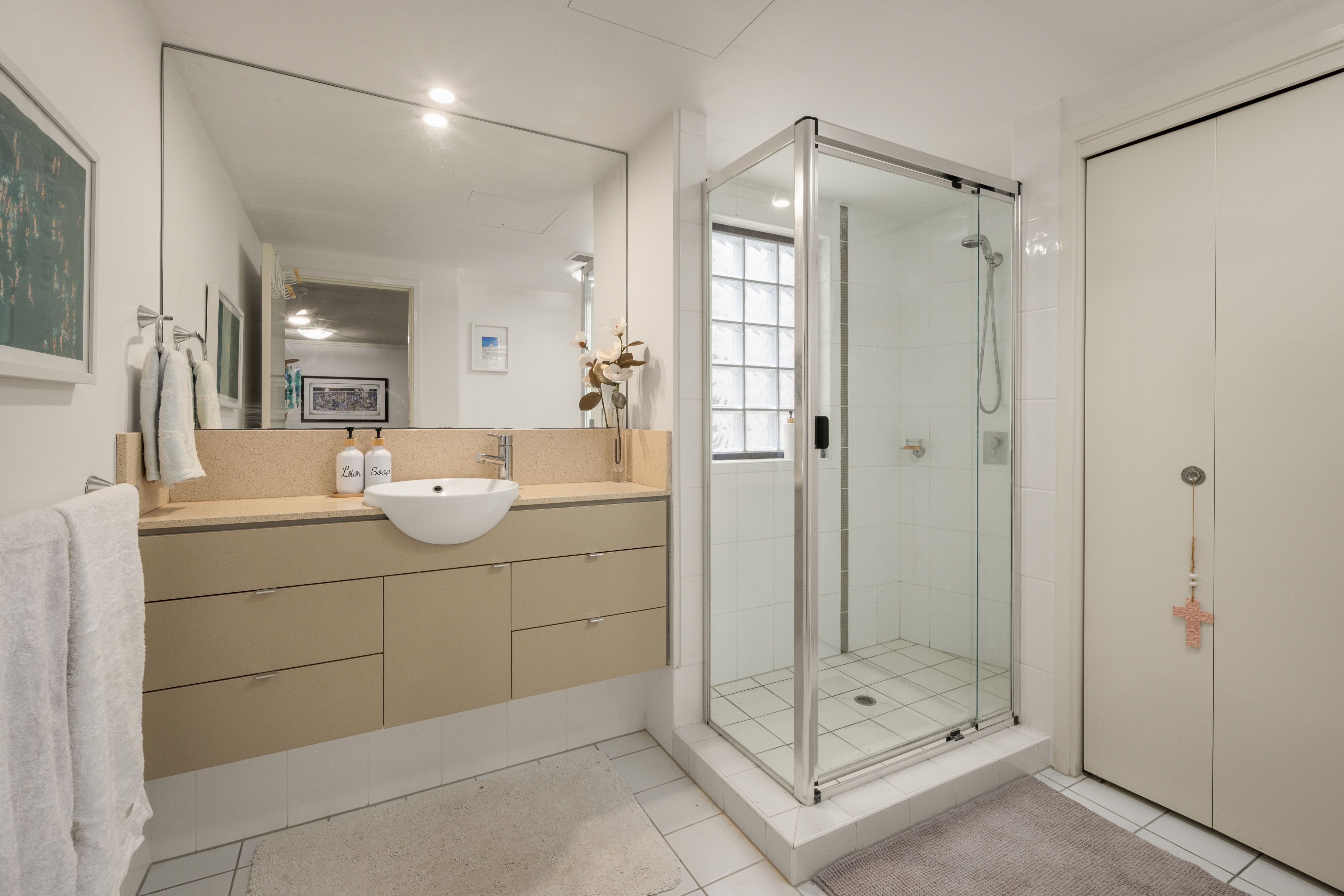 1014/18 Manning Street — photo 8 of 13