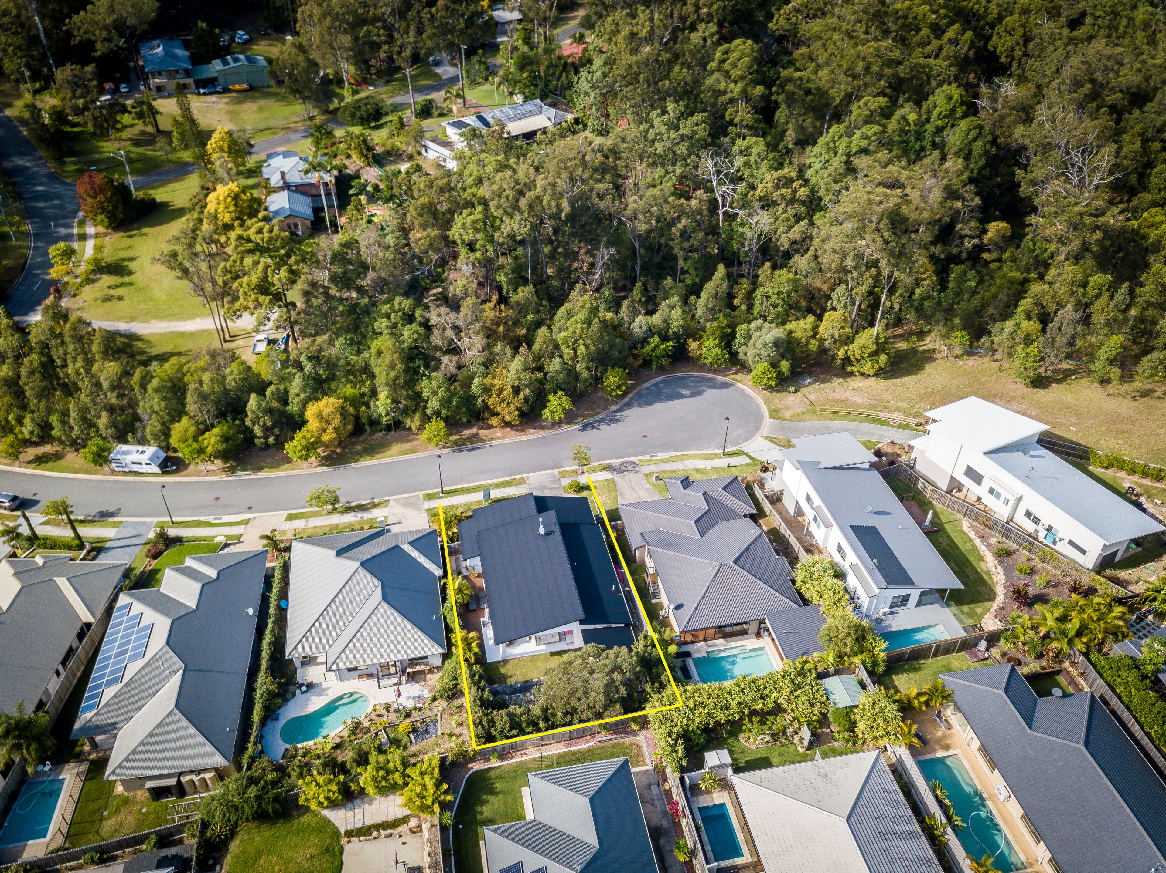 11 Green Court, Reedy Creek, QLD 4227