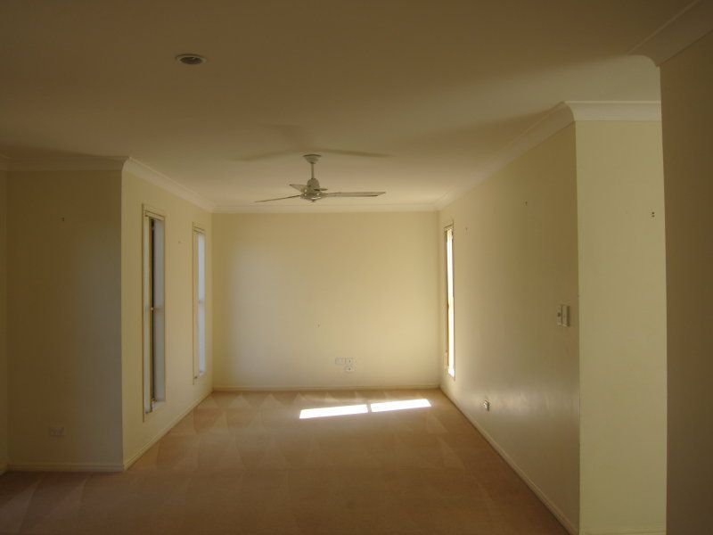 9 Wade Court, Shailer Park, QLD 4128