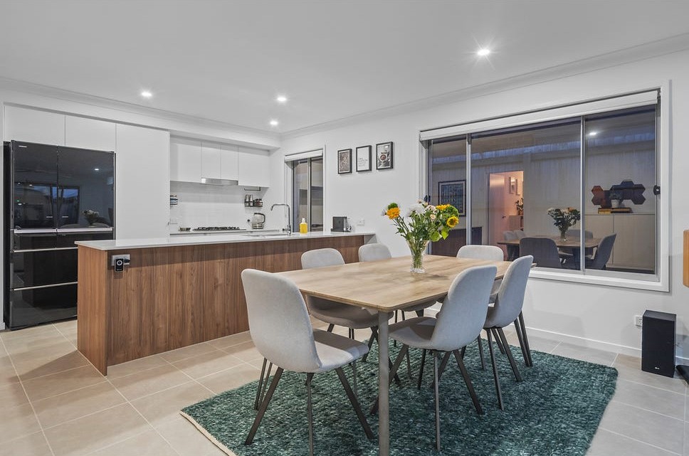 25 Flannery Terrace, Park Ridge, QLD 4125