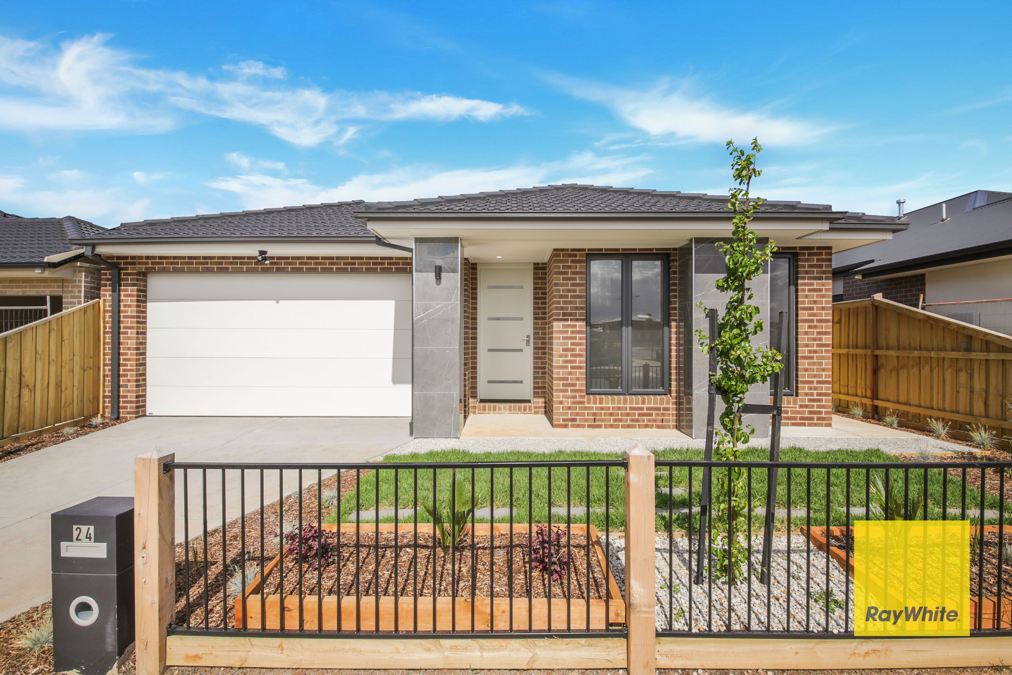 24 Azalea Way, Rockbank, VIC 3335