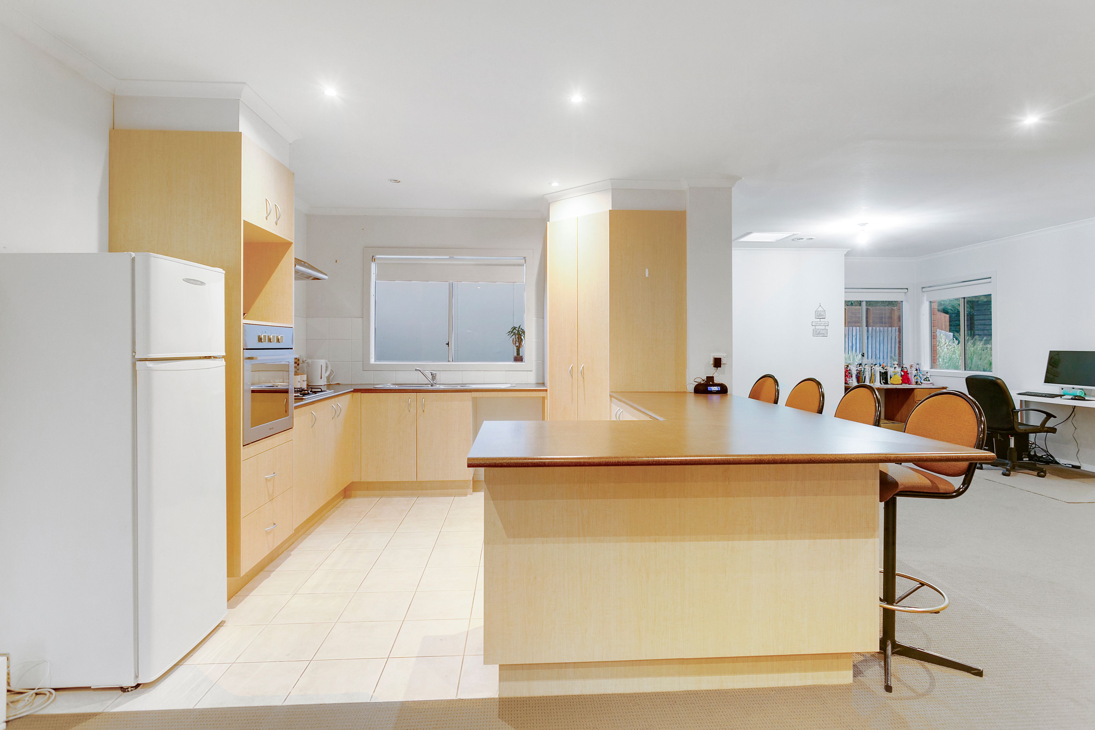 2/13 Long Street, Frankston, VIC 3199