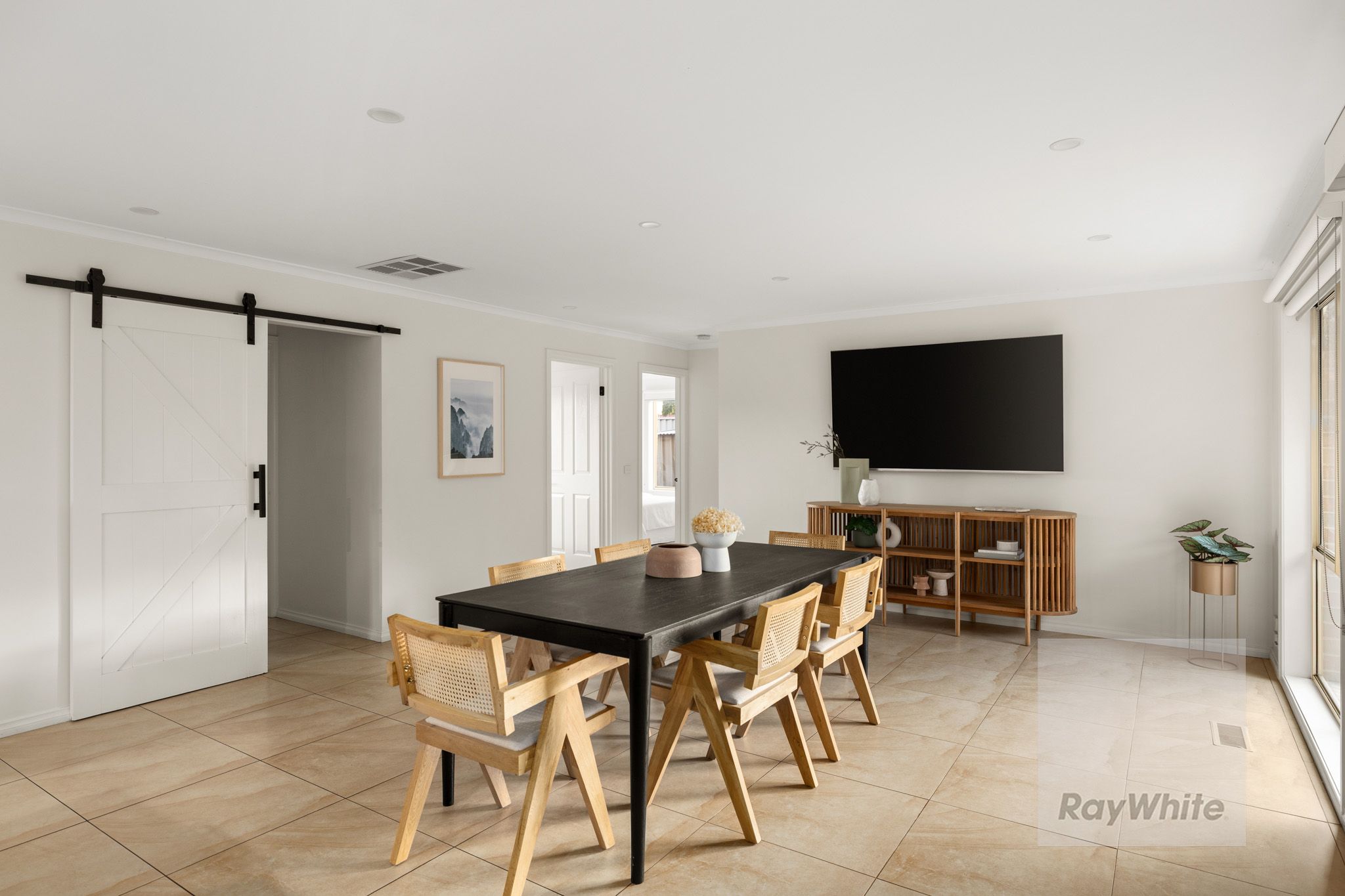 20 Templeton Drive — photo 10 of 24