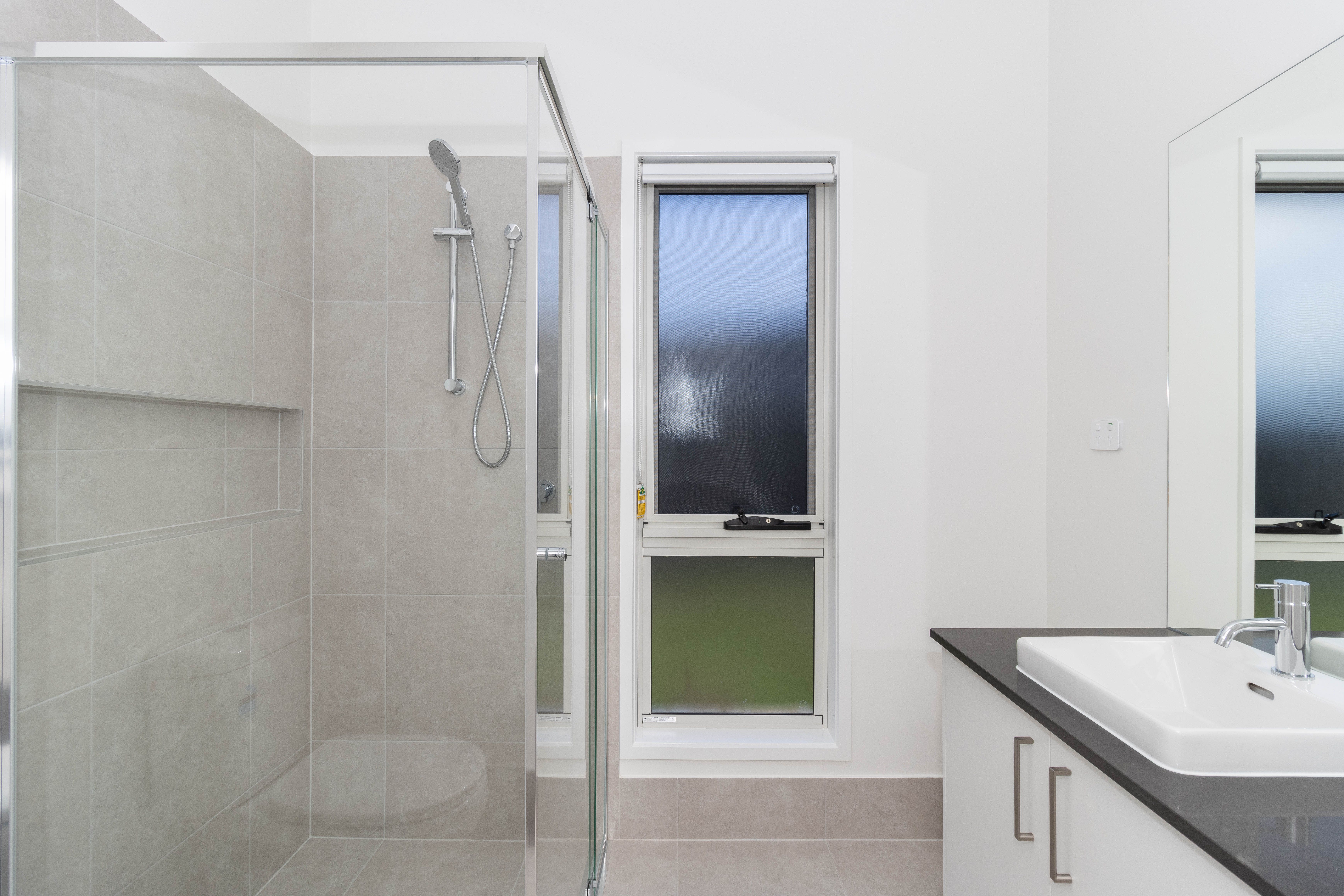 63 Hythe Street — photo 8 of 15