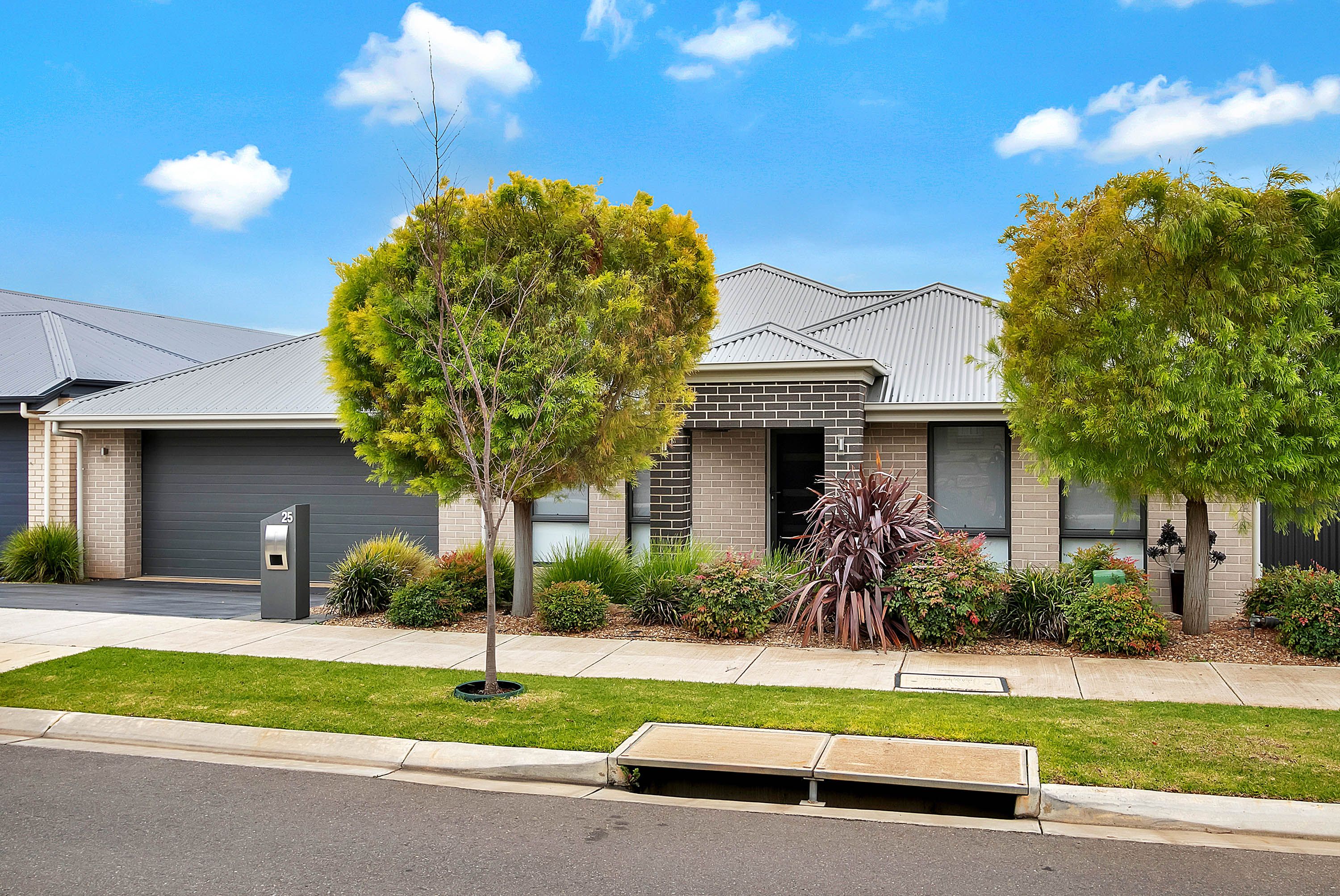 25 Treleaven Way, Gawler East, SA 5118