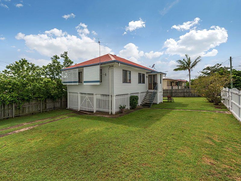 11 East Street, Kedron, QLD 4031