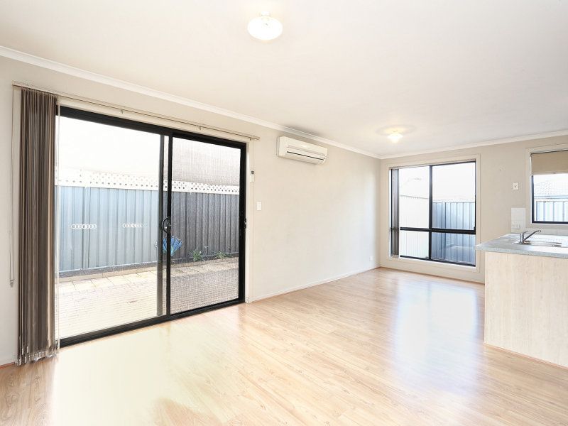 6 Almond Circuit, Munno Para West, SA 5115