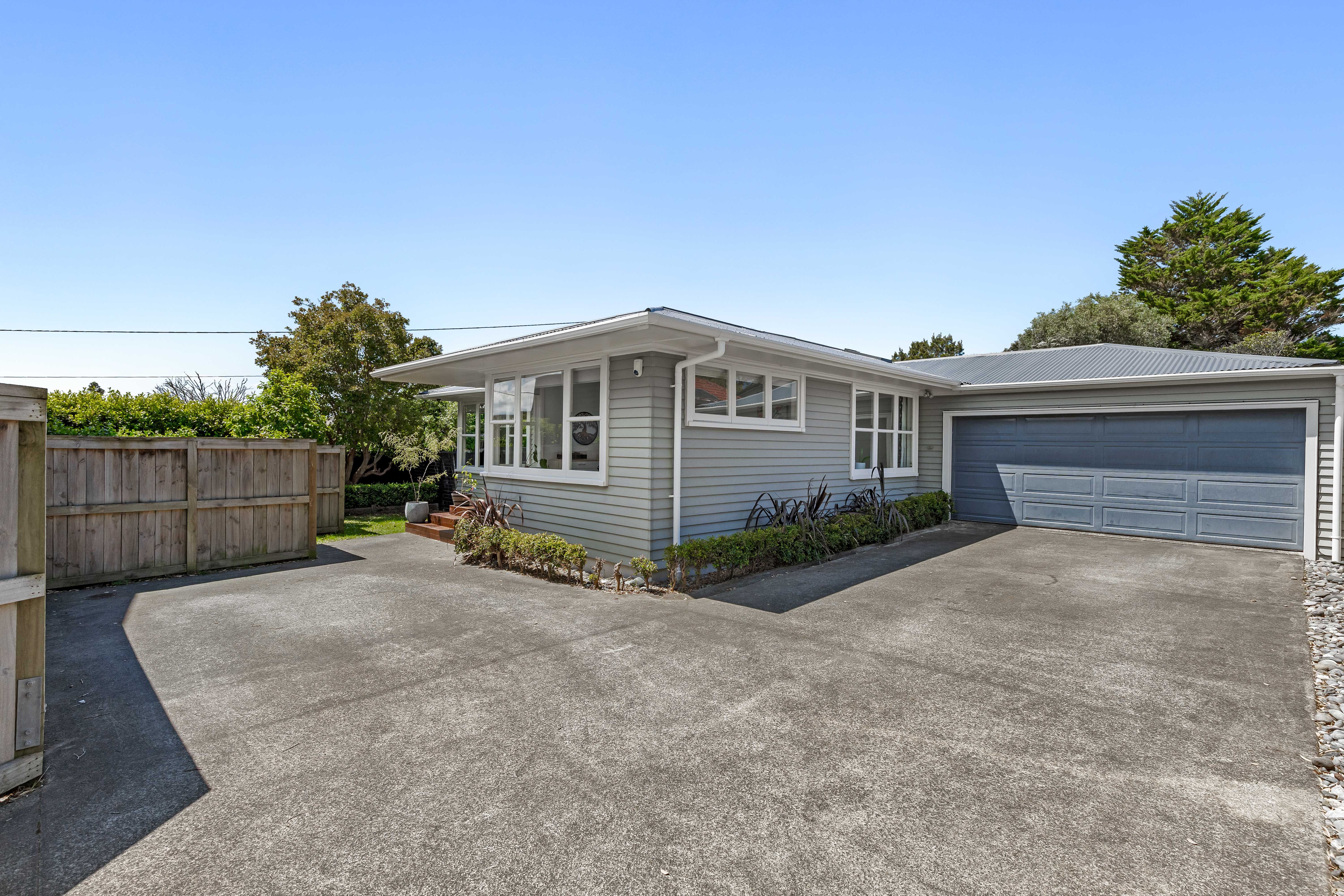 27 Norcross Avenue, Henderson, Waitakere City