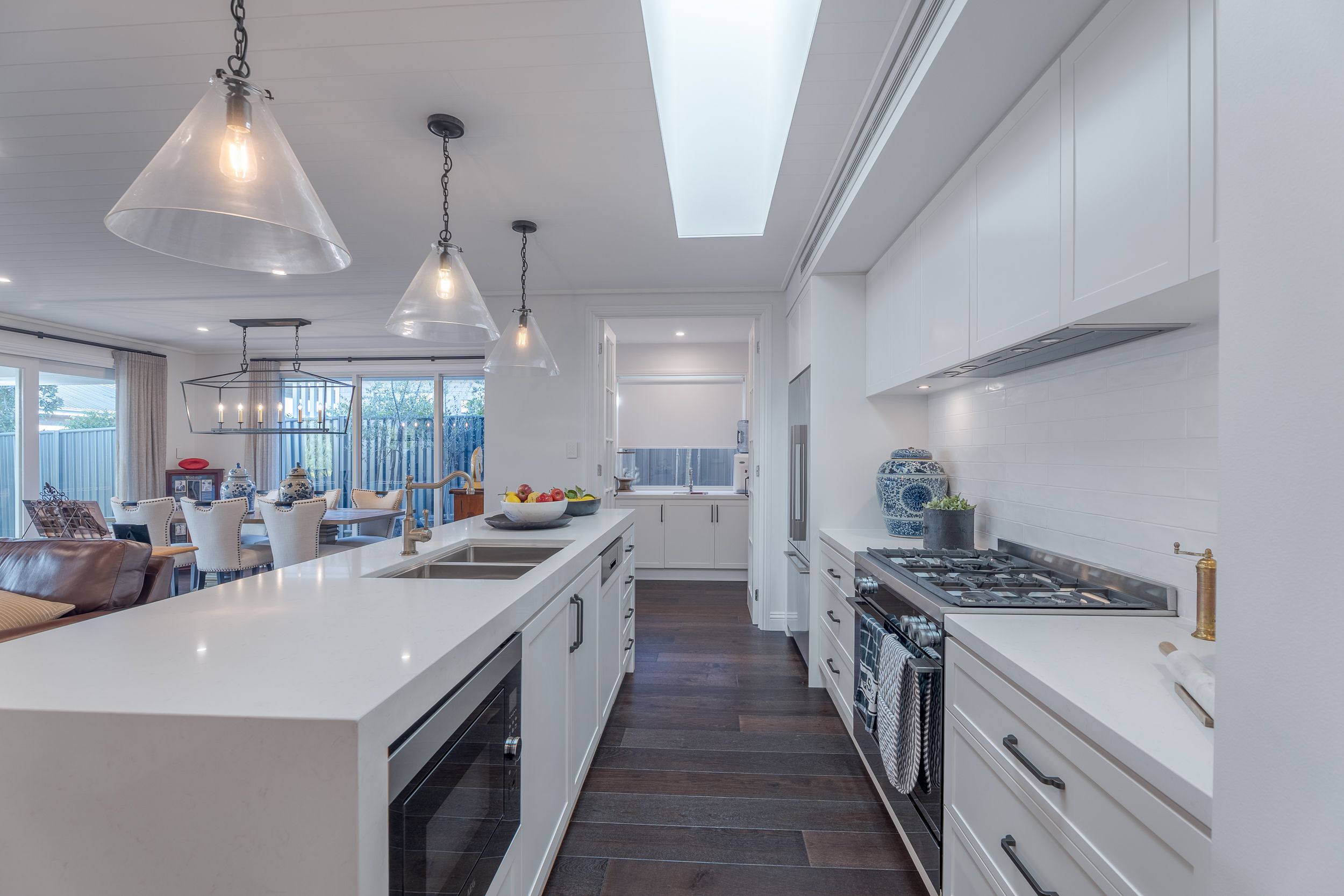 33 Azure Avenue — photo 9 of 24