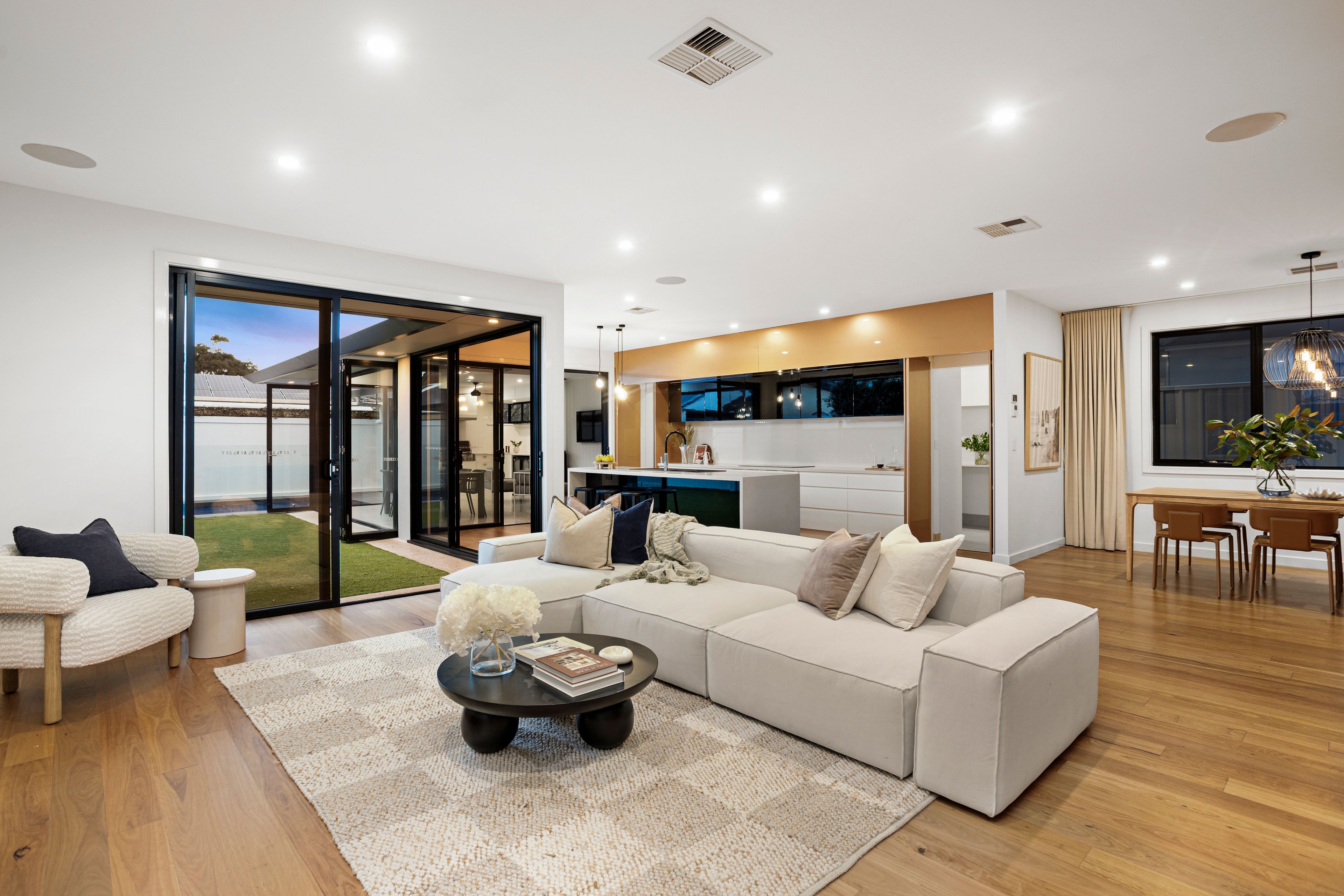 2B St Andrews Way — photo 13 of 30