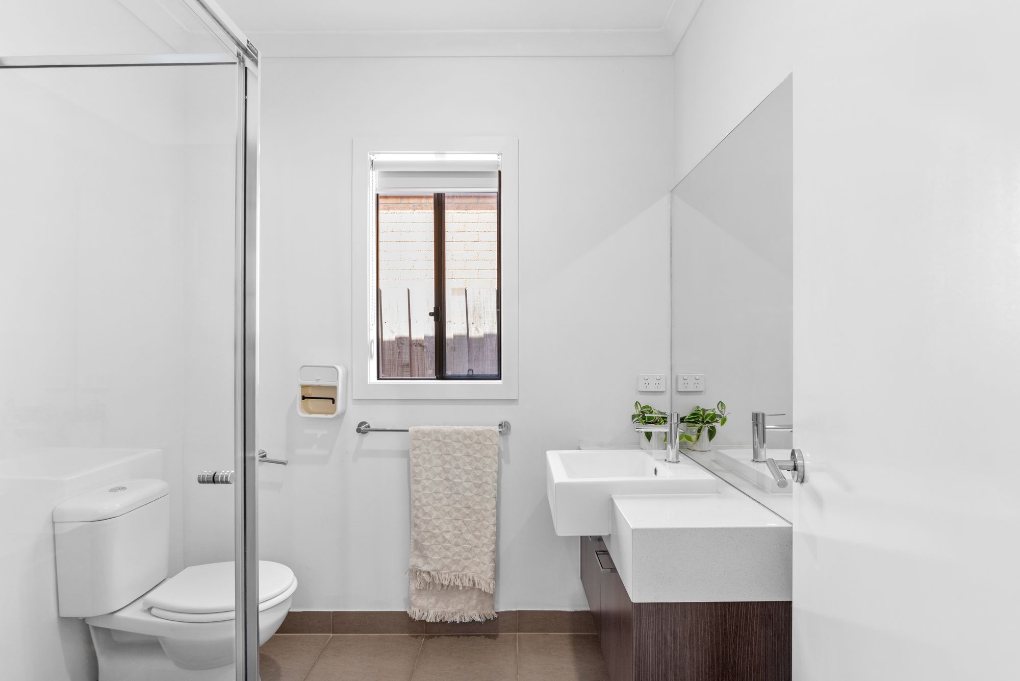 212 Alisma Boulevard — photo 9 of 18