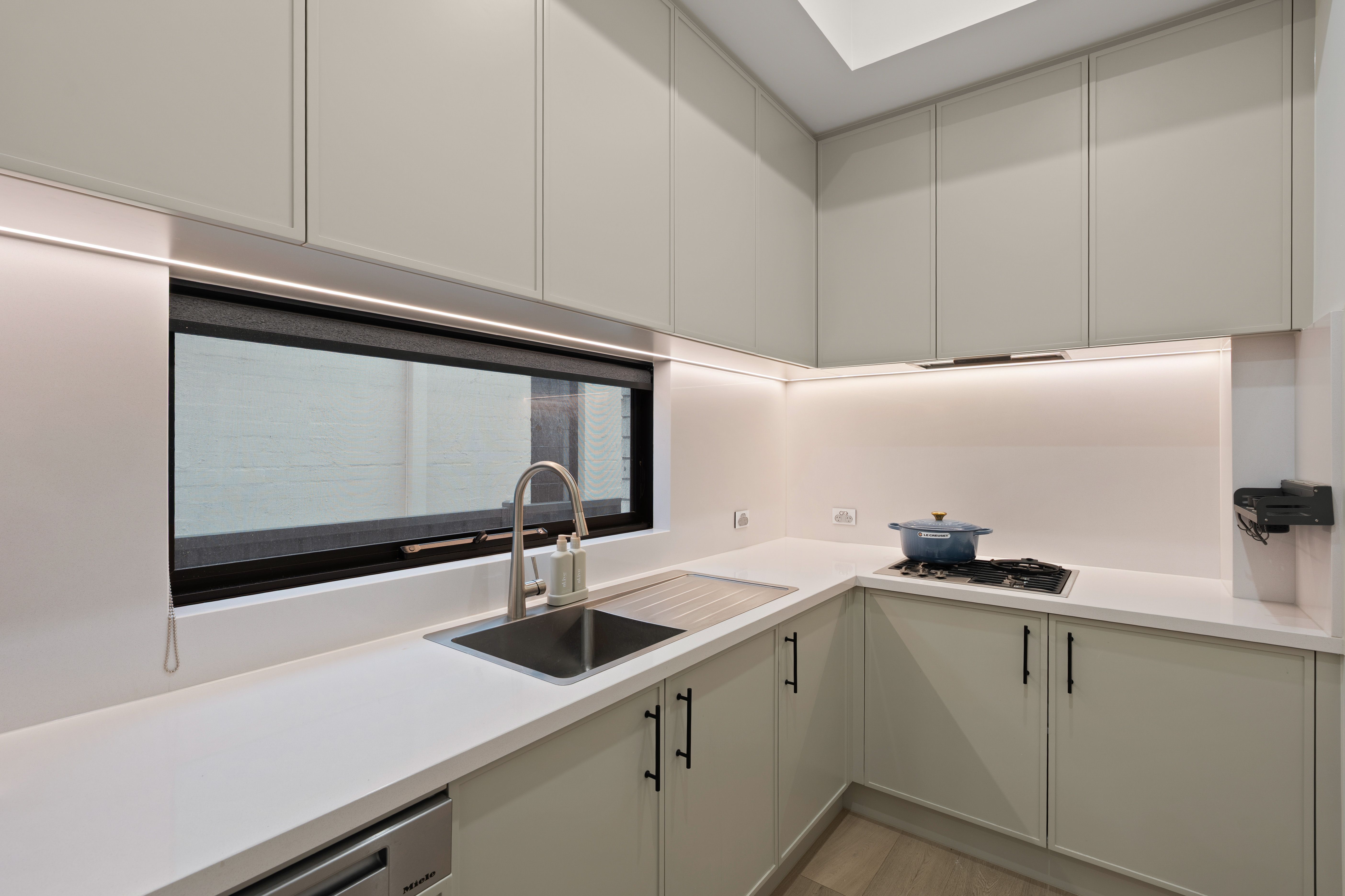 34 Seventh Avenue — photo 10 of 29
