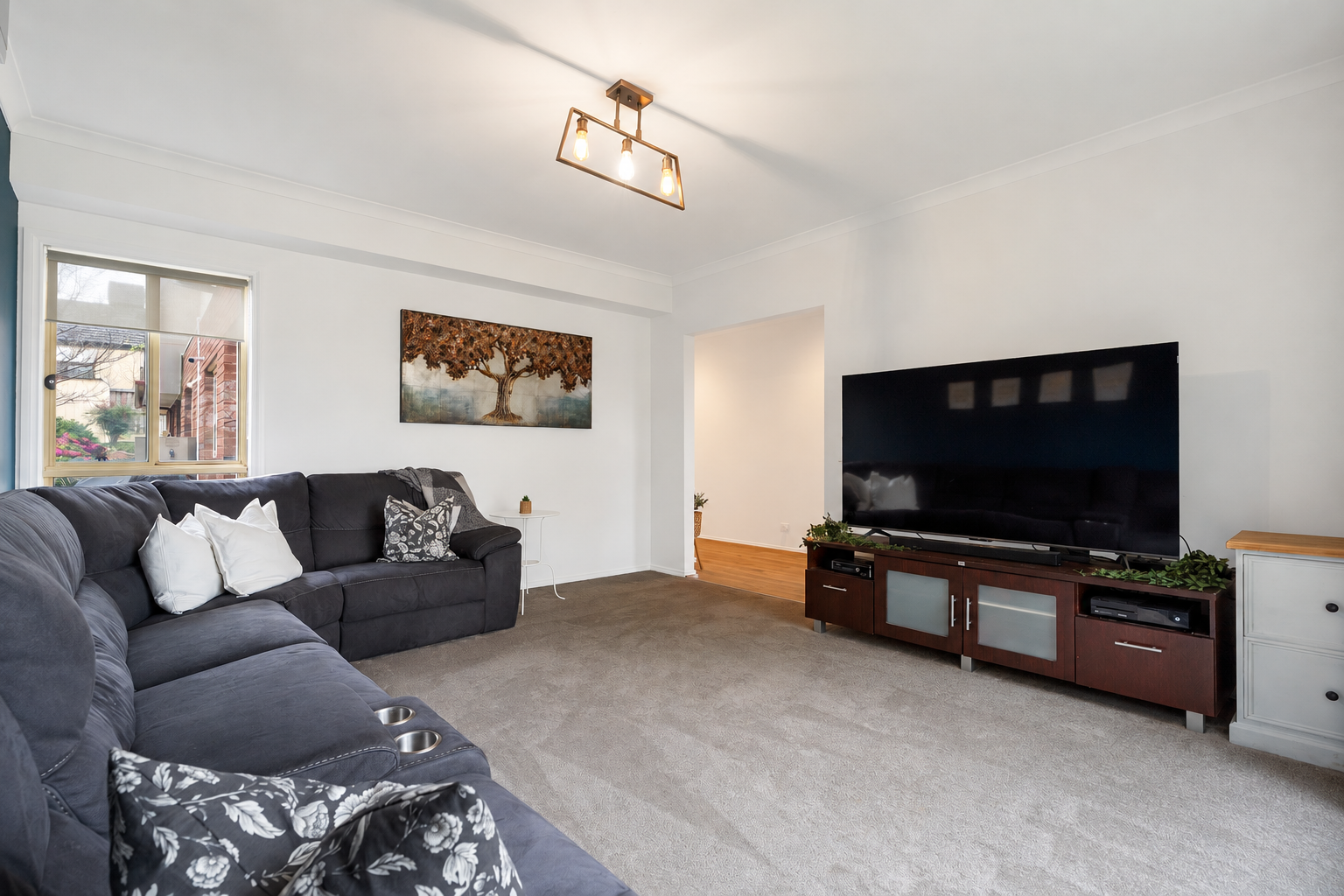 72 Royal Terrace — photo 4 of 26