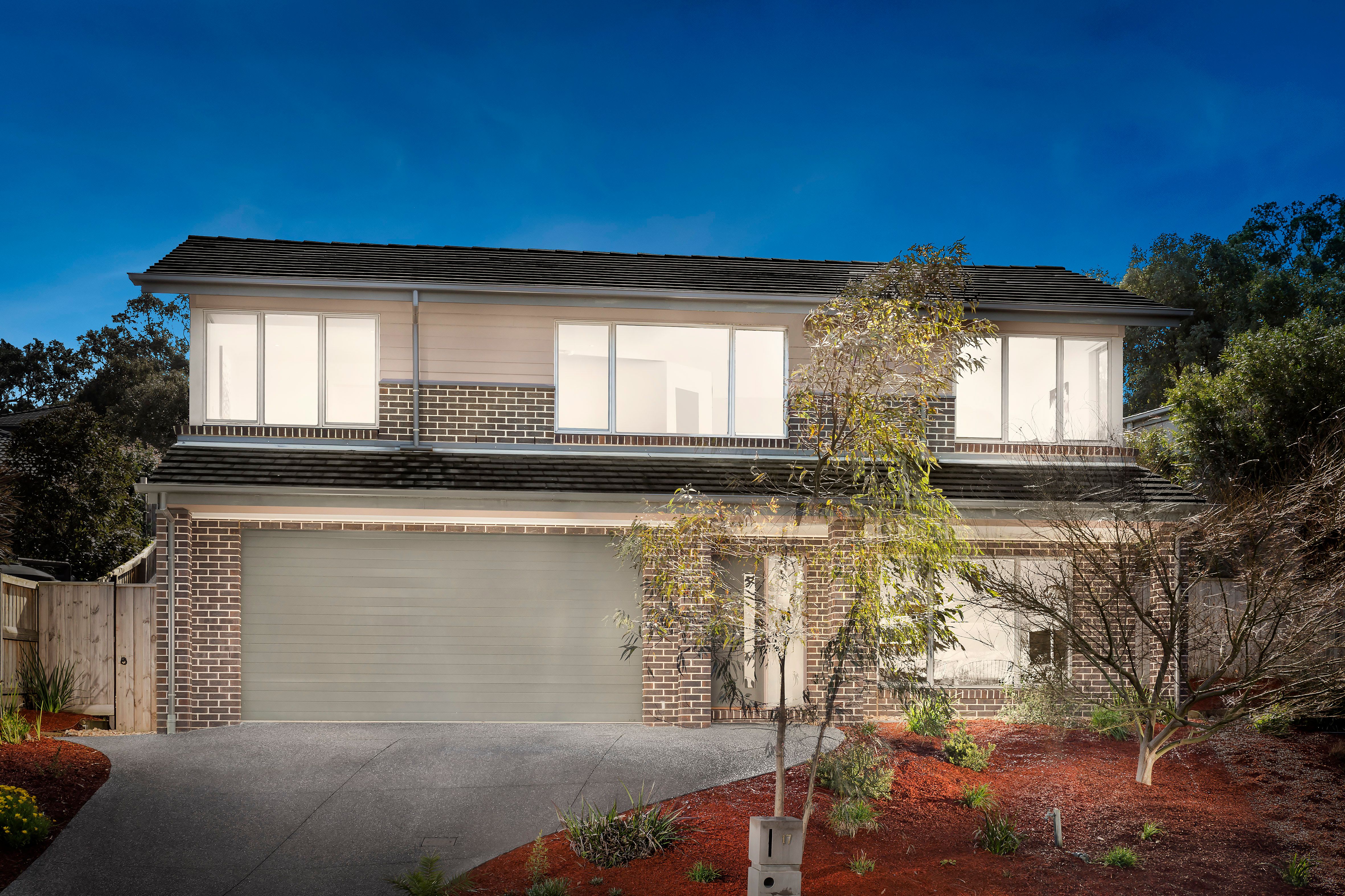 17 Sugarloaf Drive, Macleod, VIC 3085