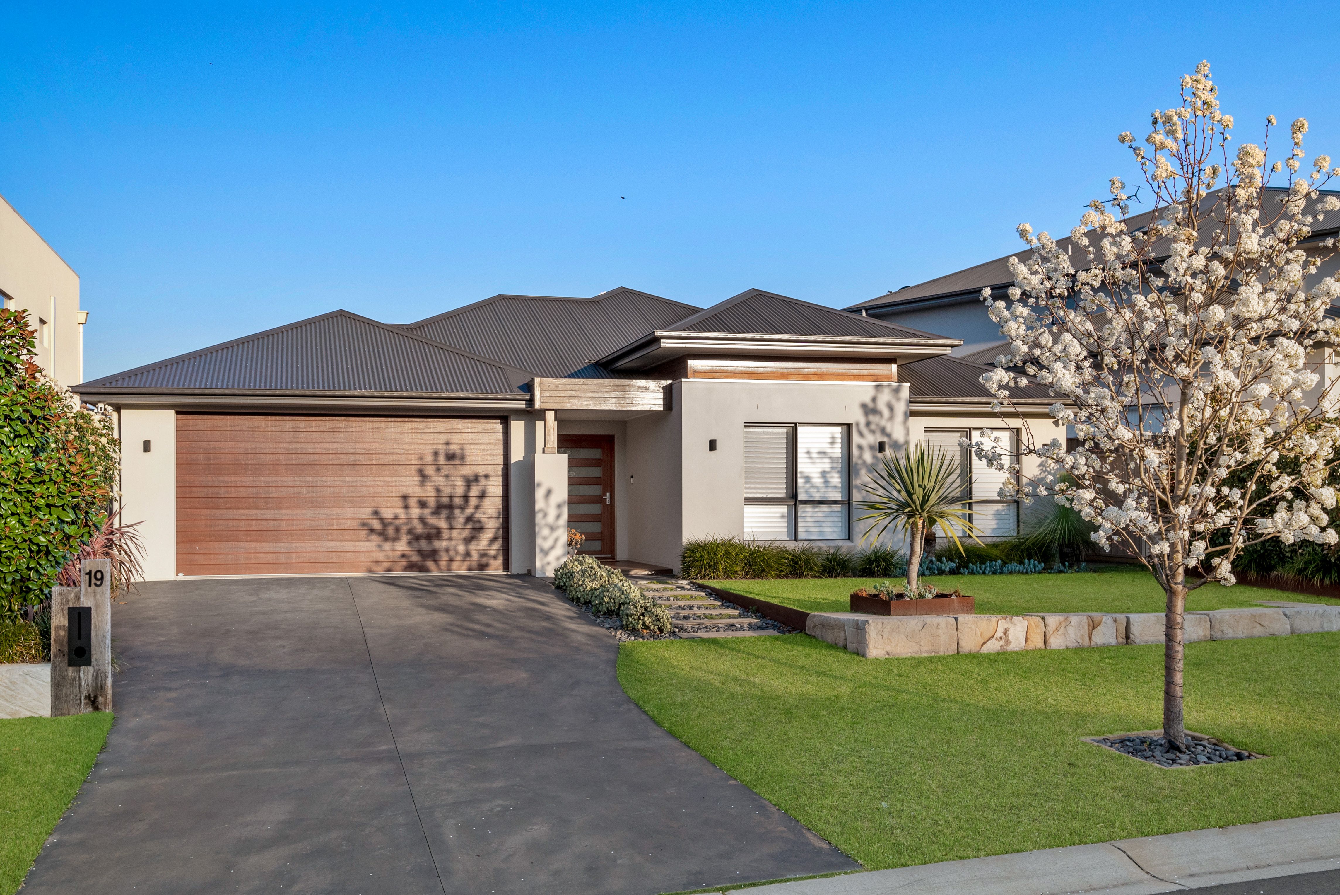 19 Binda Way, Harrington Park, NSW 2567