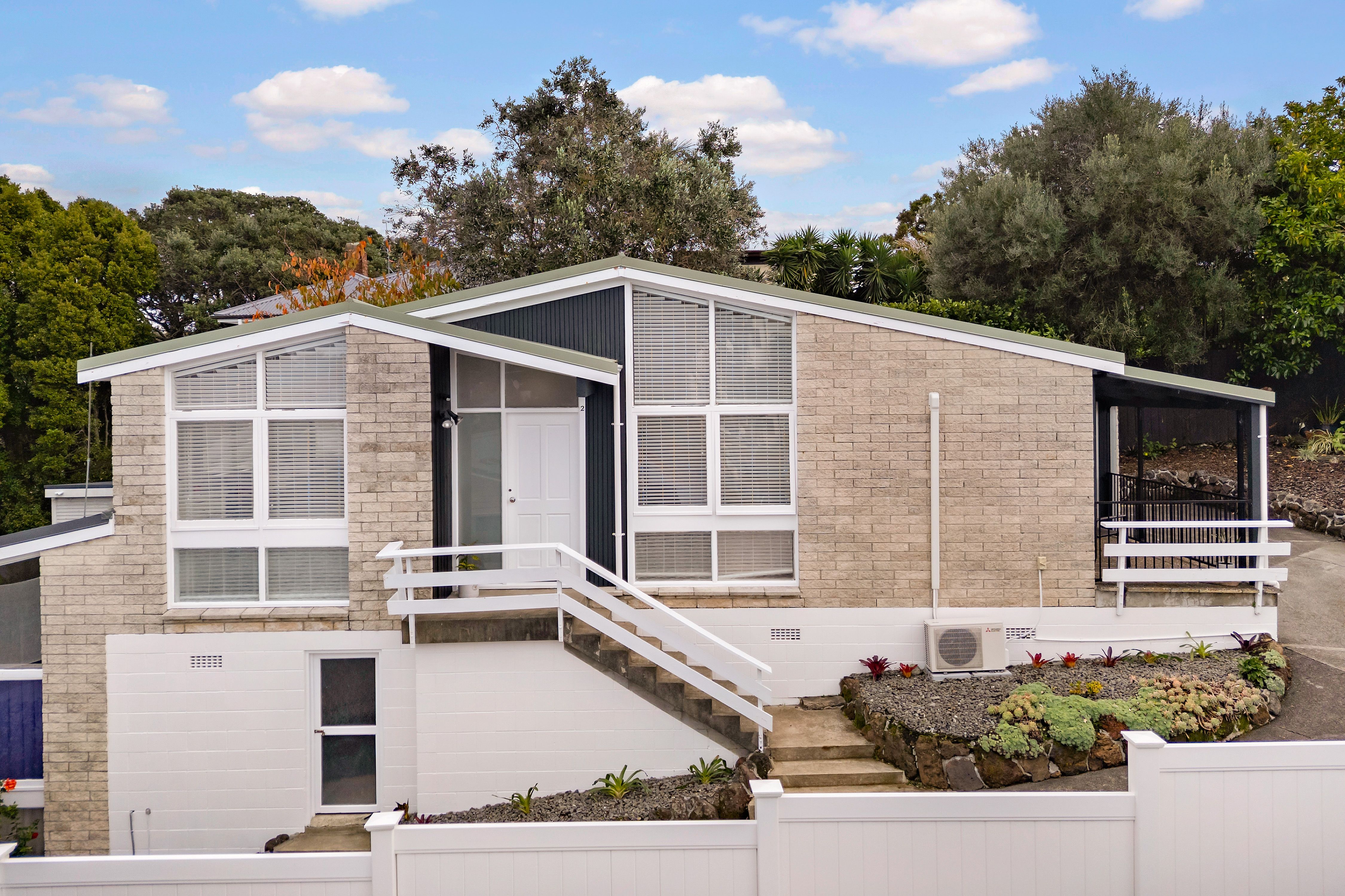 2/28 Vale Road, St Heliers, Auckland City