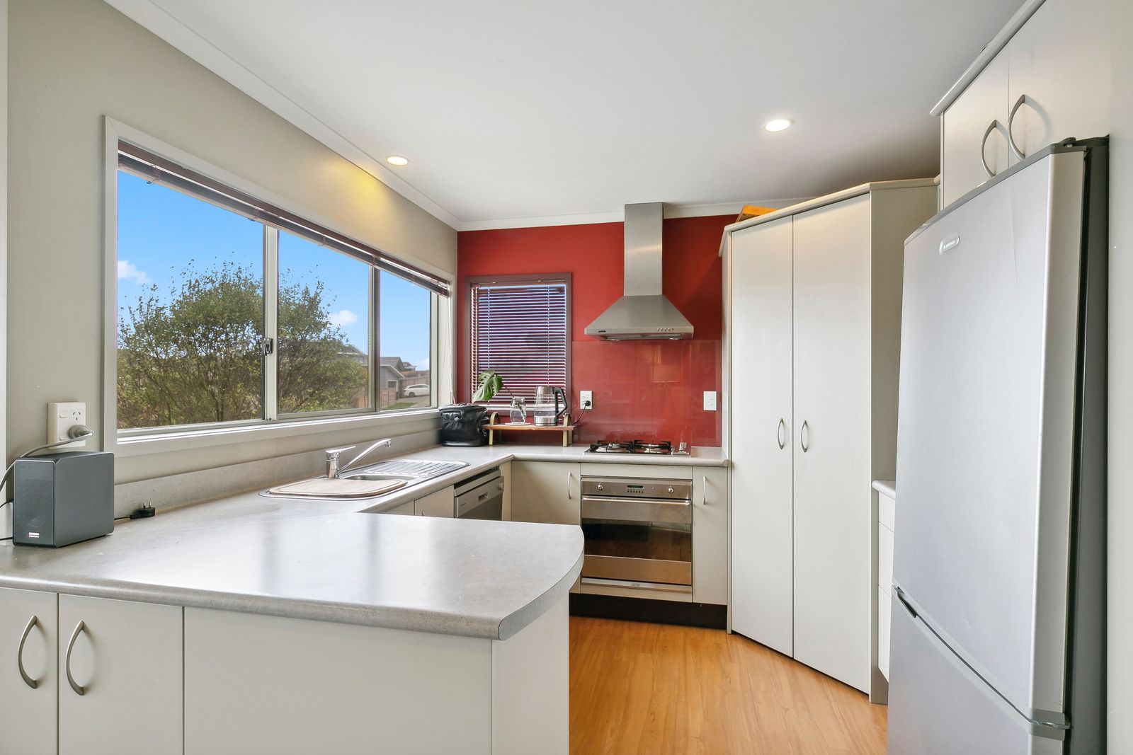 6a Domett Street, Newlands, Wellington City