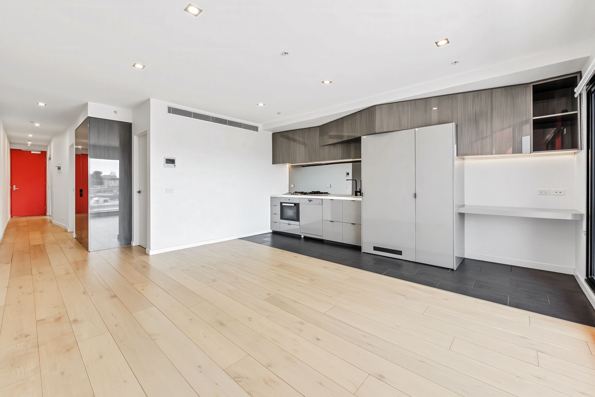 405/33 Harrow Street — photo 3 of 9