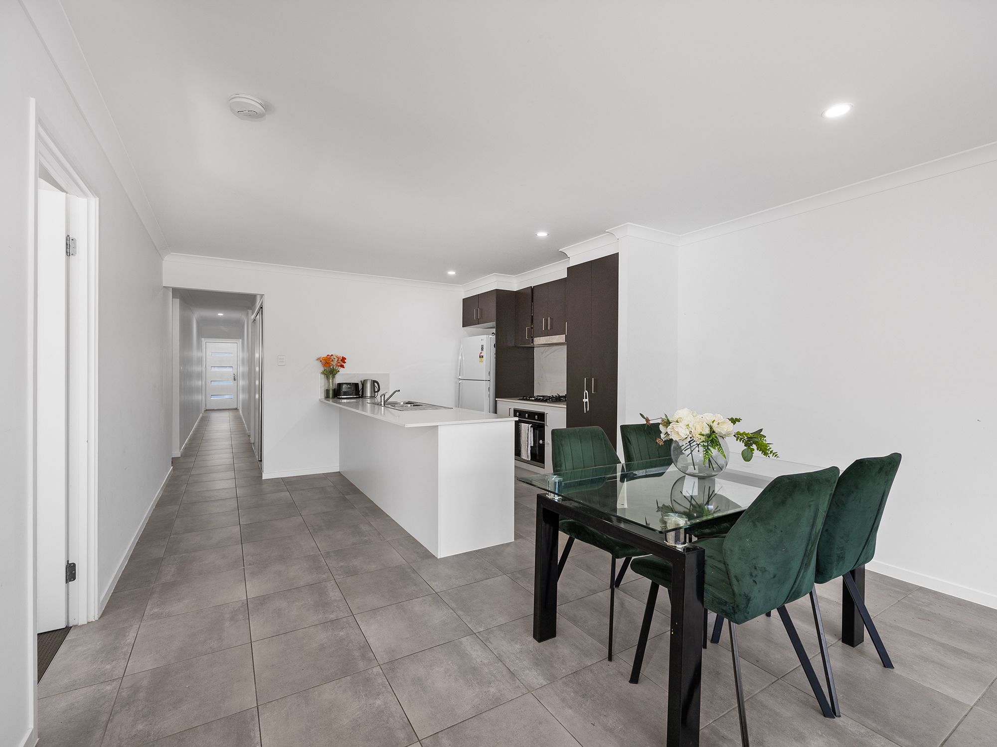 9 Goulburn Crescent, South Ripley, QLD 4306