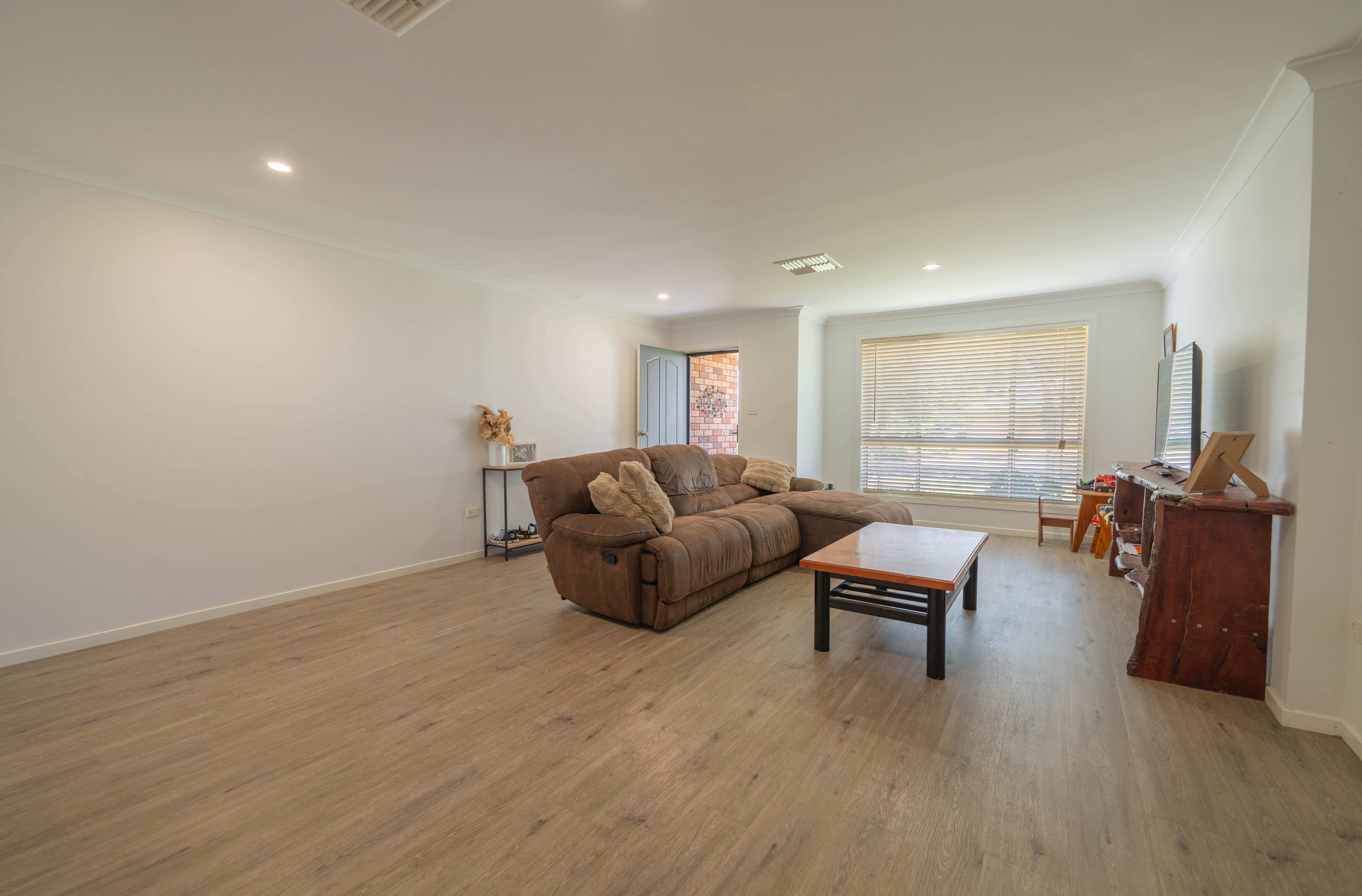 12 Angeleish Avenue, Parkes, NSW 2870