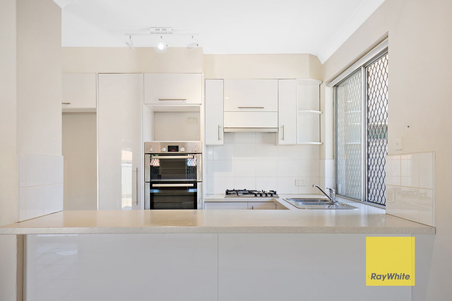 43 Storey Road, Thornlie, WA 6108