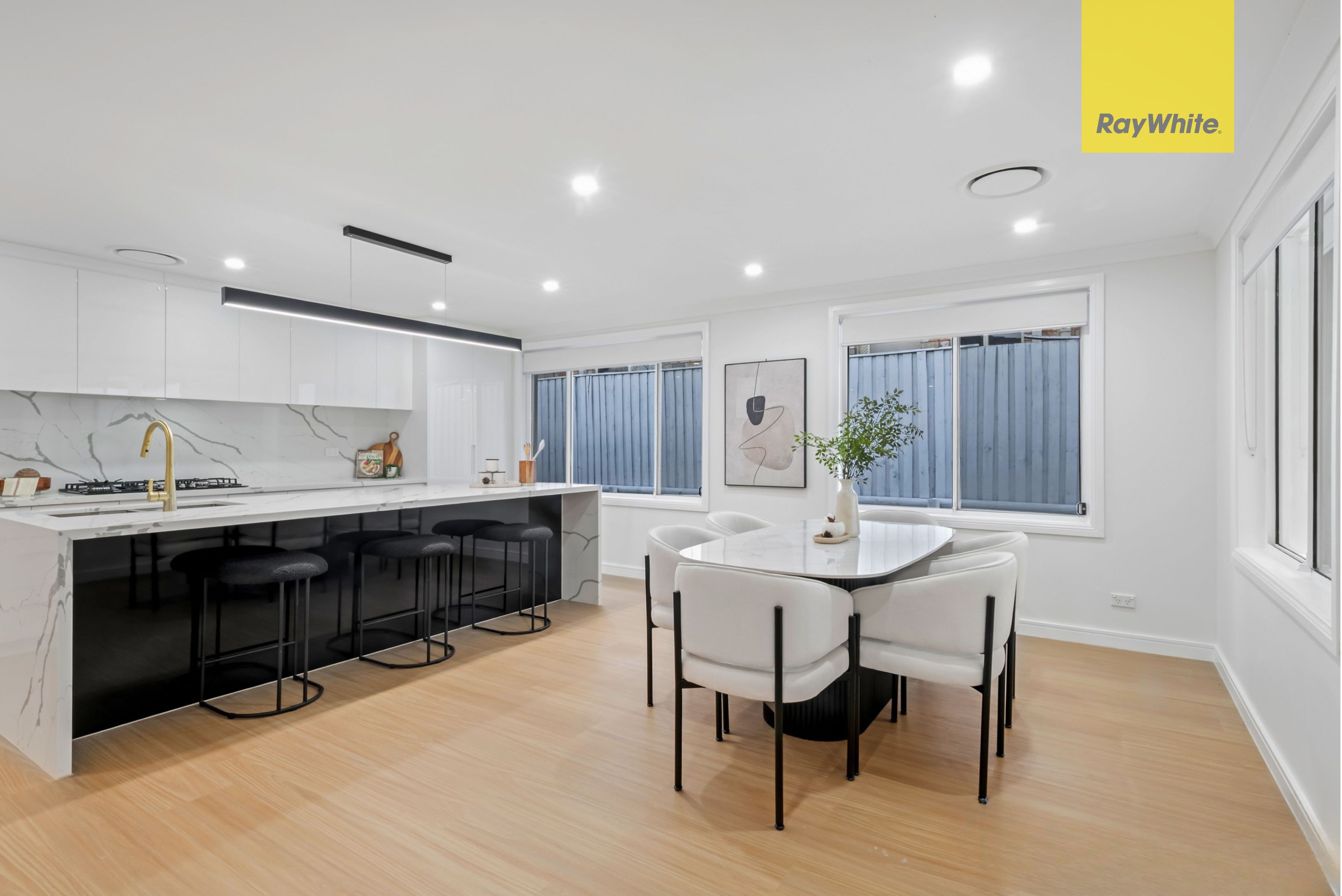 13 Crestview Avenue, Kellyville, NSW 2155, photo 5