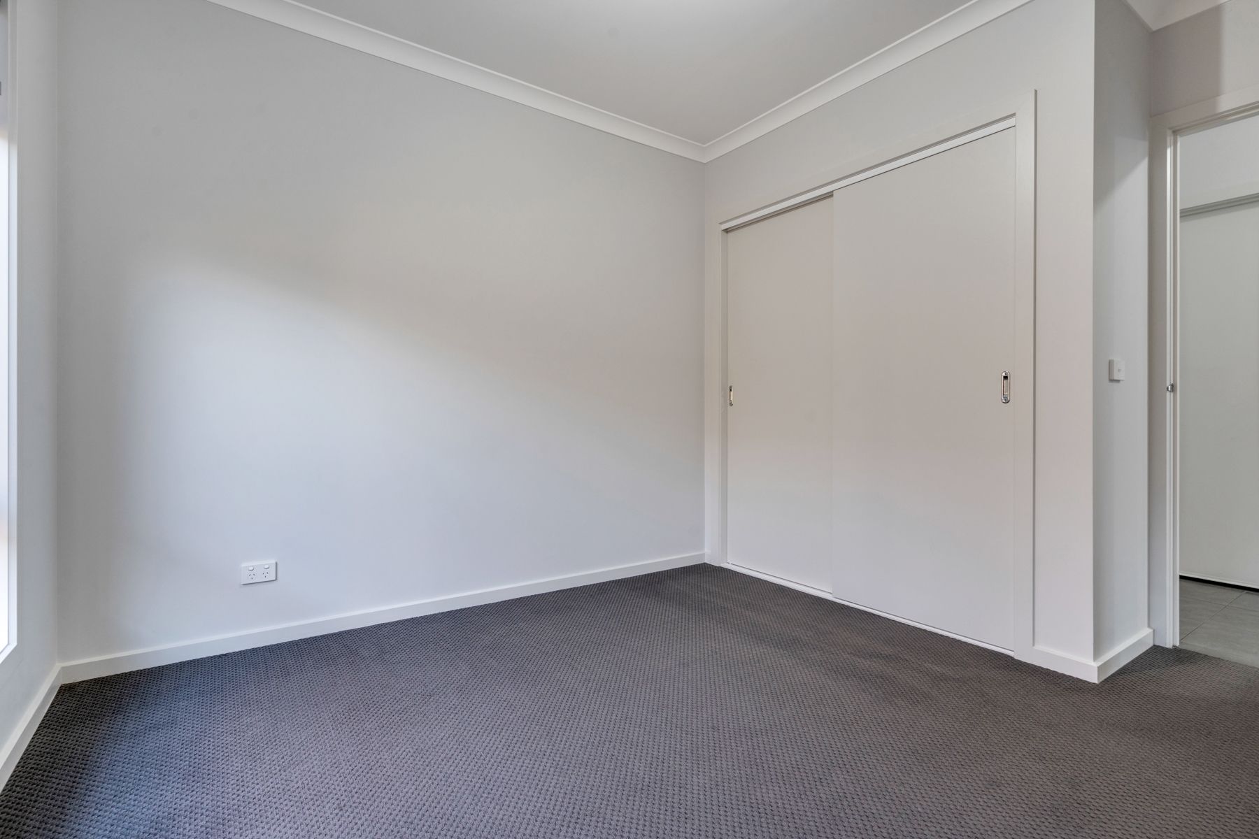 6 Feodora Street — photo 13 of 20