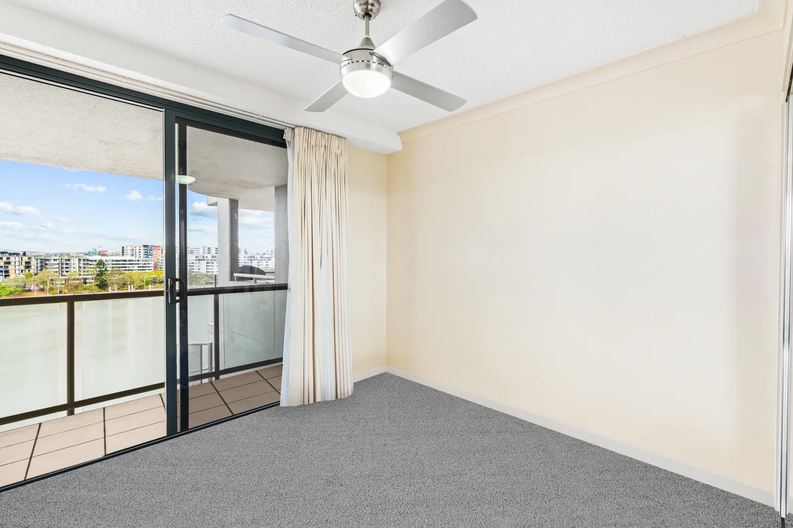 903/21 Patrick Lane, Toowong
