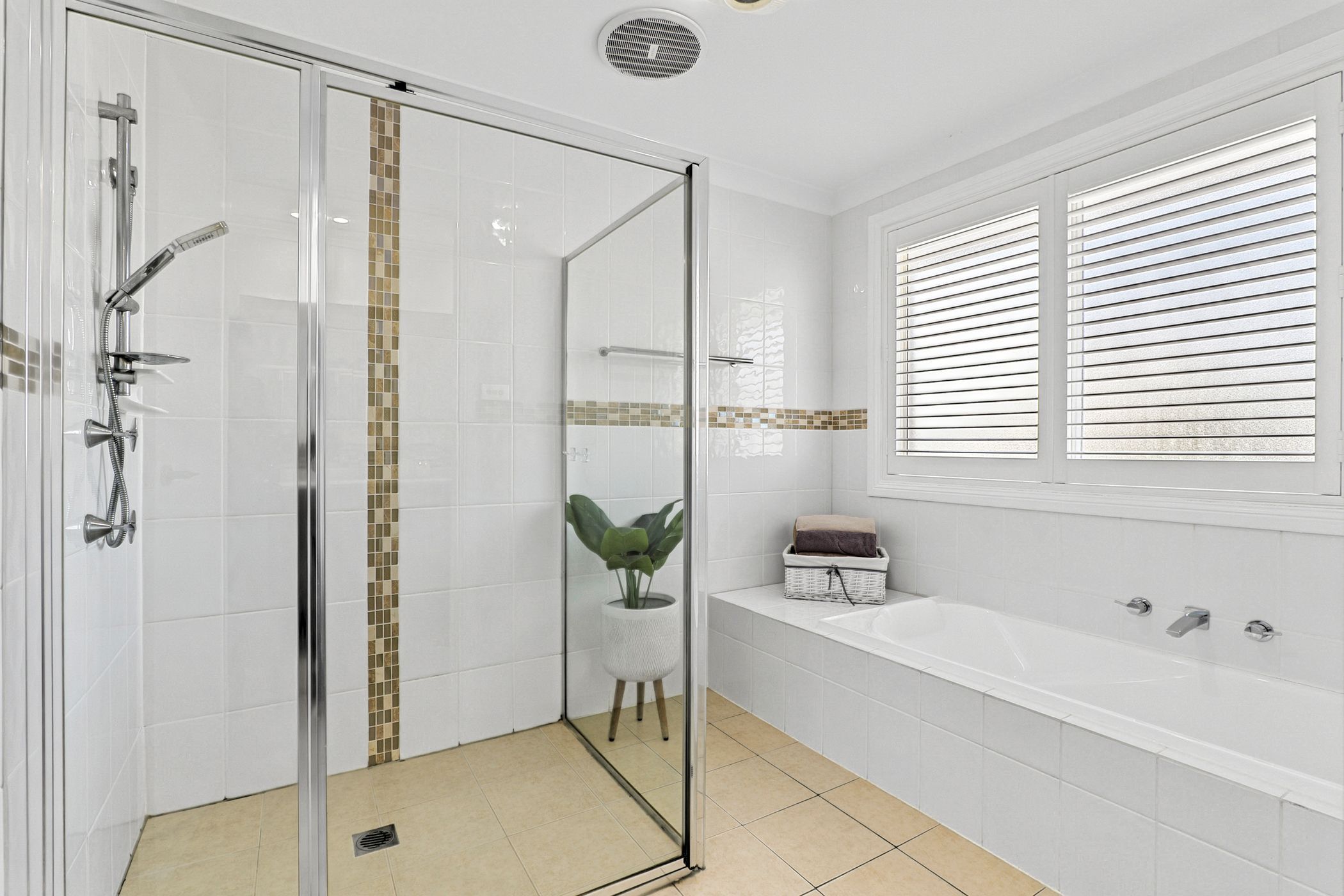 24 Flinders Place — photo 8 of 20