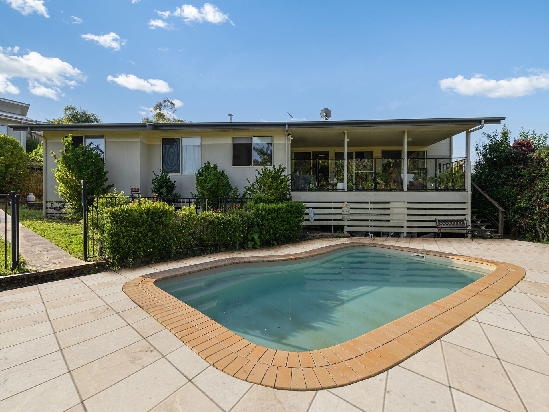 5 Tangerine Place, Palmwoods QLD 4555