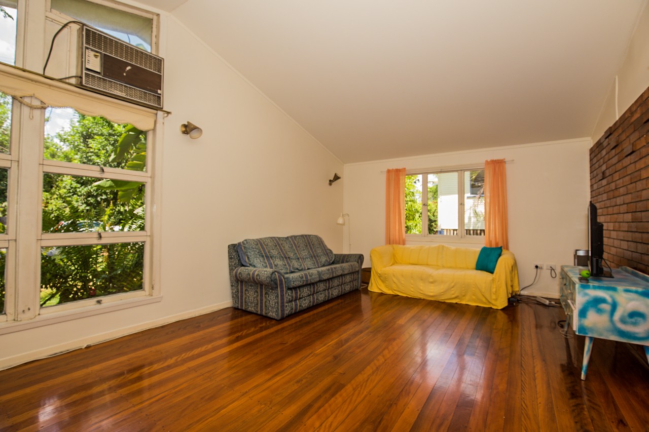 11 Diane Street, Yeronga, QLD 4104