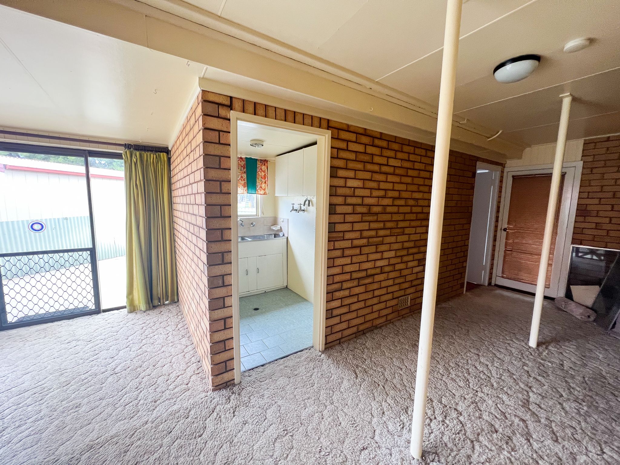 56 Creswell Street, West Wyalong, NSW 2671