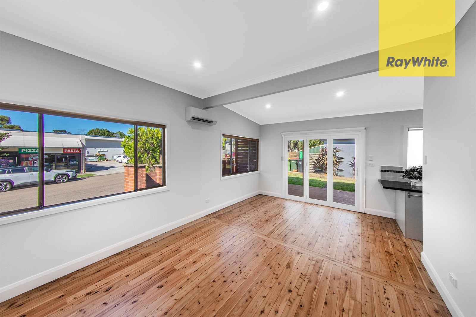 106 Windsor Road, Northmead, NSW 2152