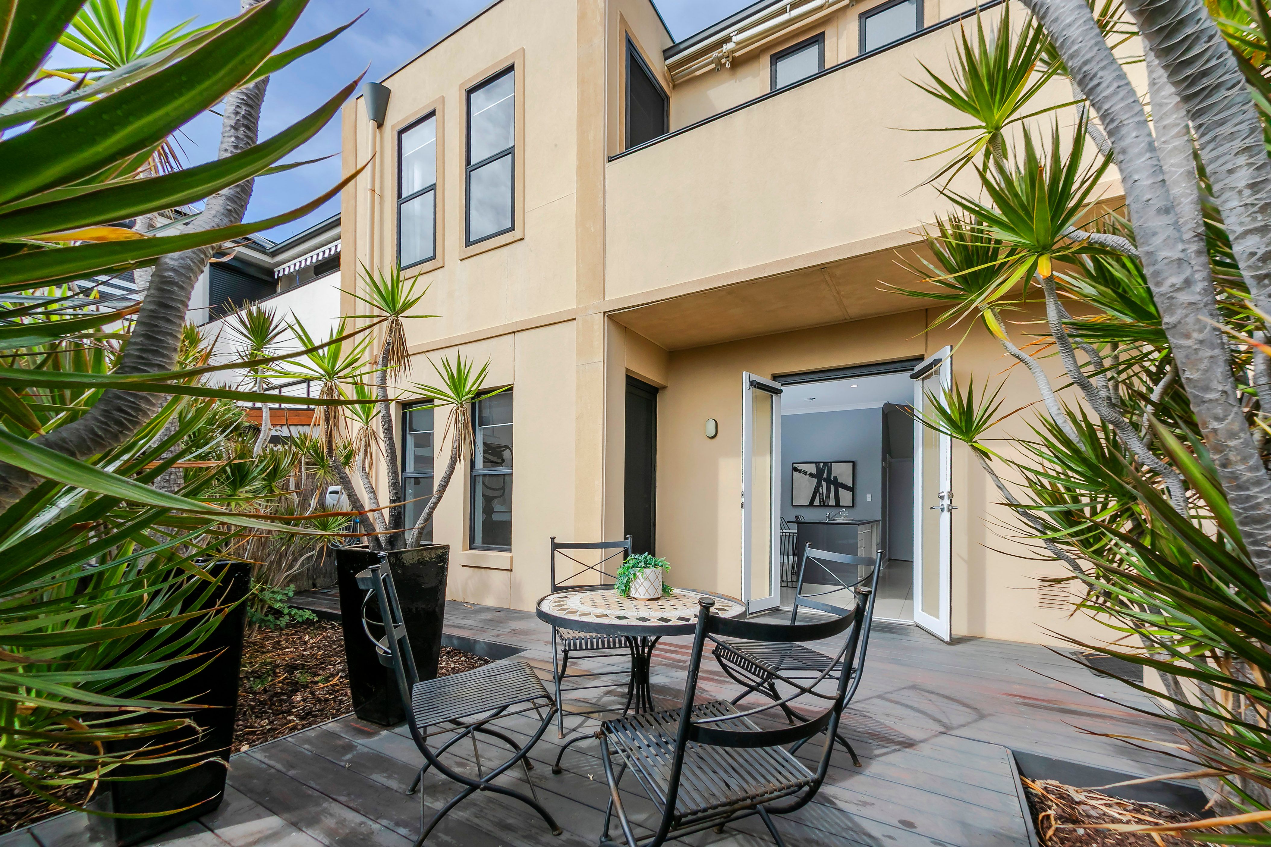 40b High Street, Glenelg, SA 5045