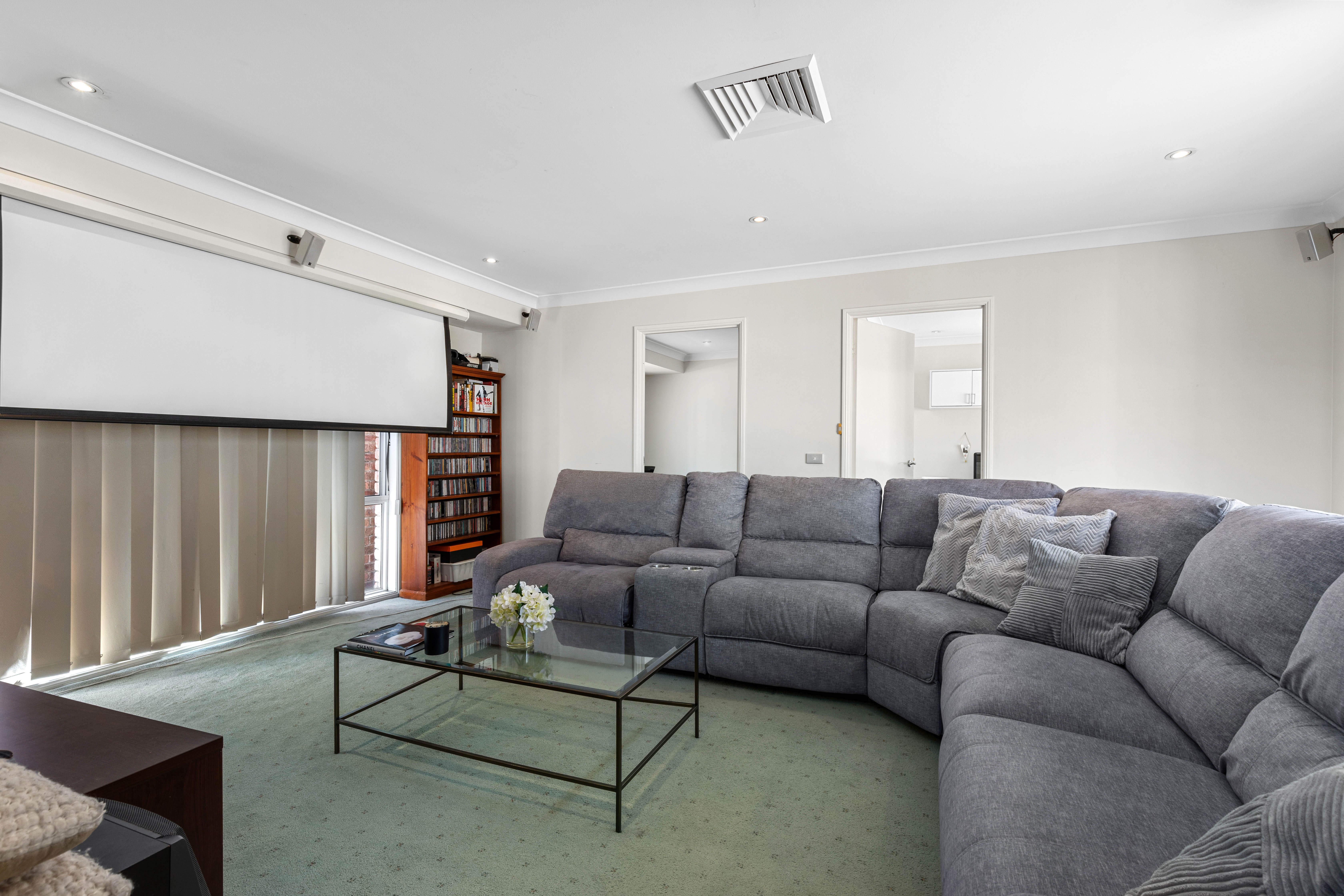 43 Seymour Street — photo 7 of 17