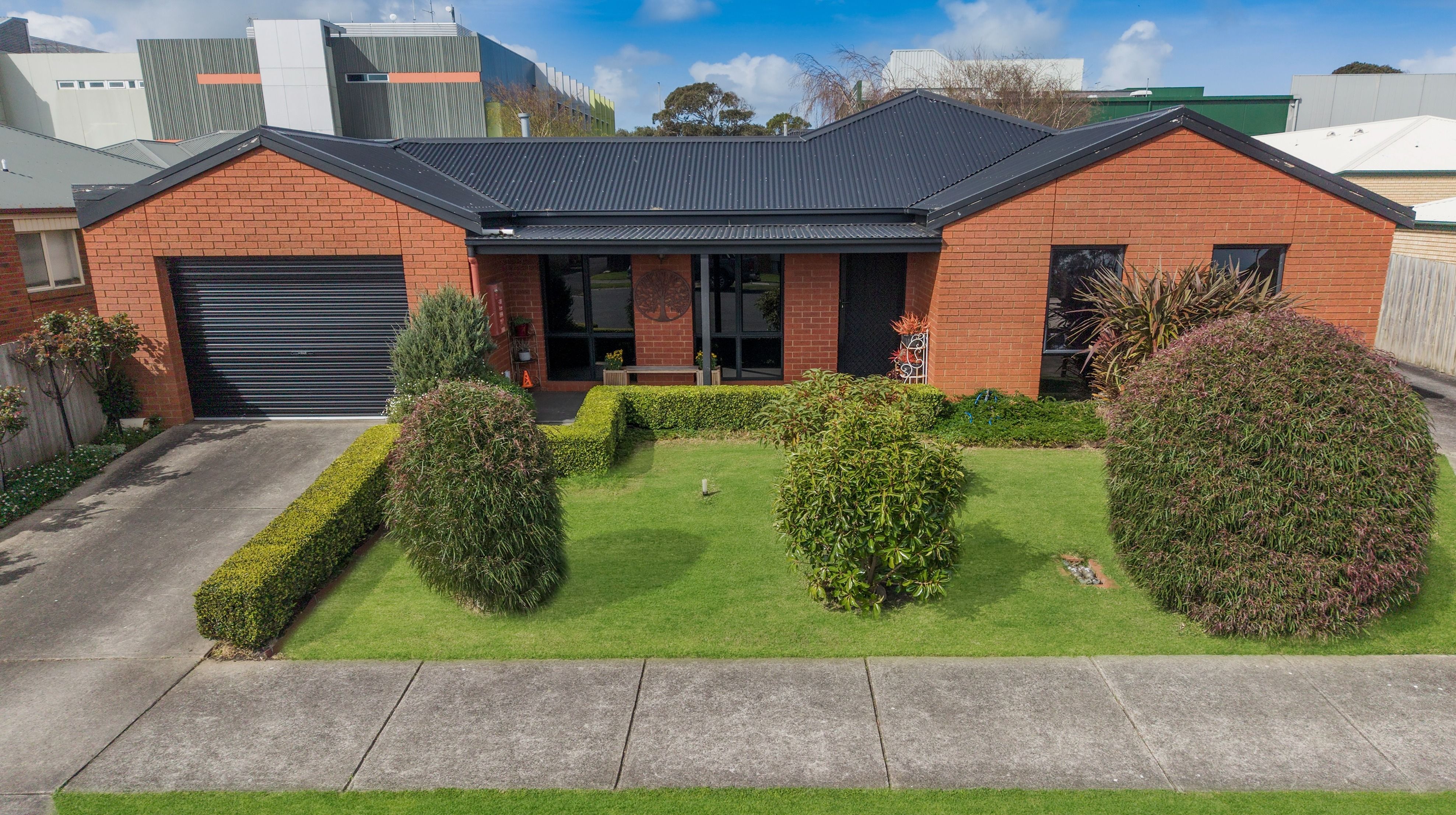 1/35 Caroville Drive — photo from Ray White Warrnambool