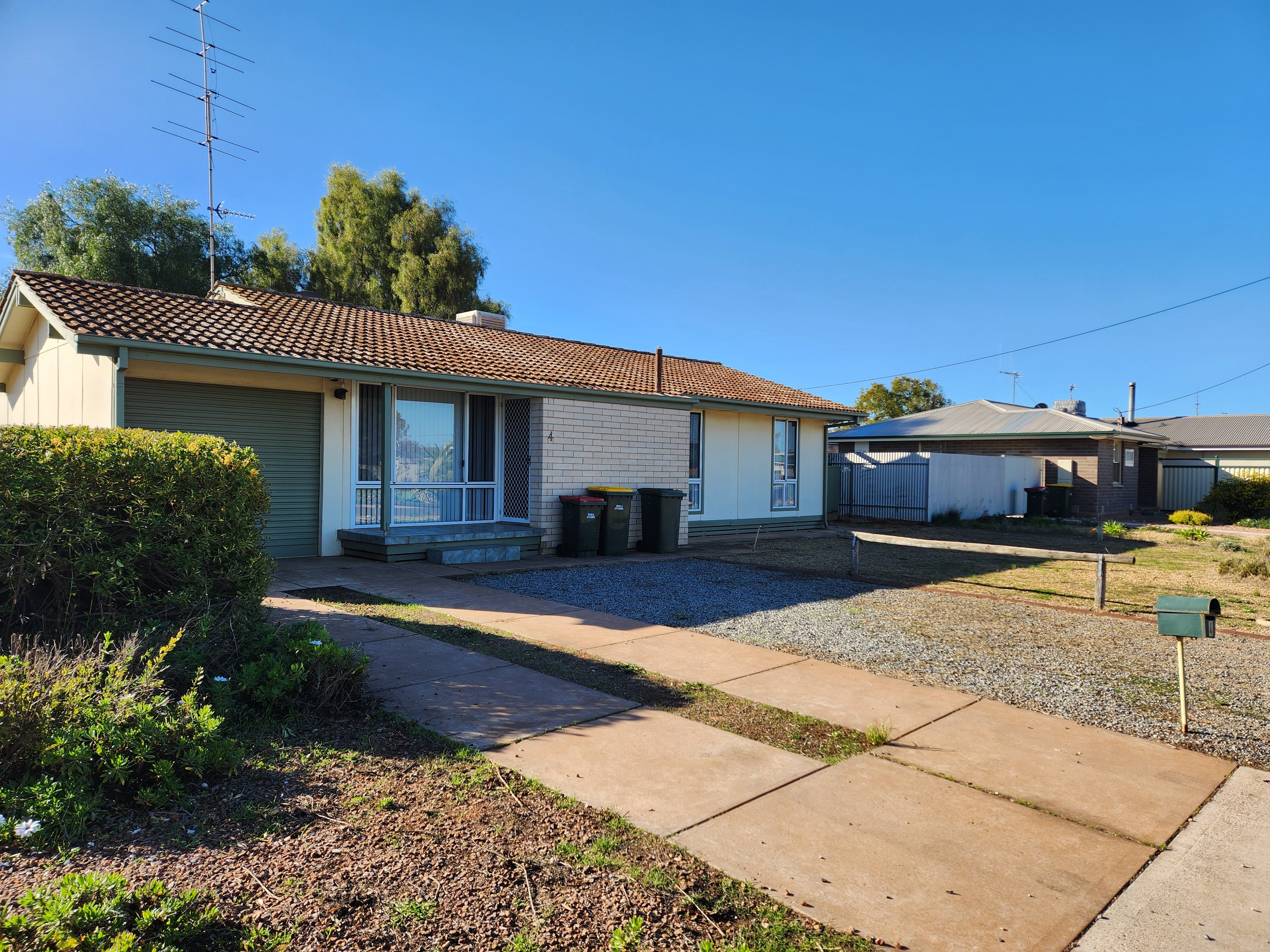 4 Grevillea Street, Whyalla Stuart, SA 5608