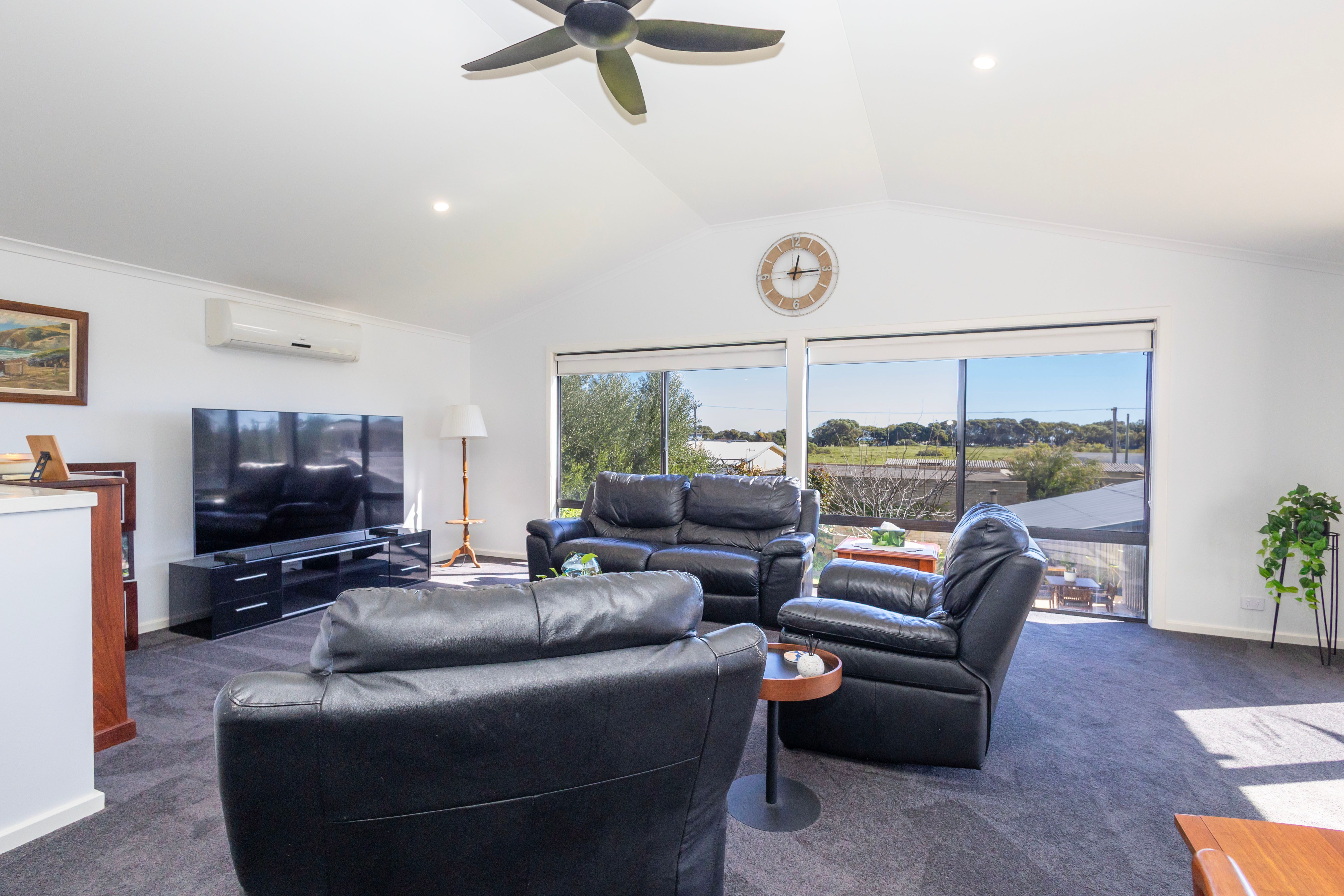 12 Malaga Court — photo 16 of 30