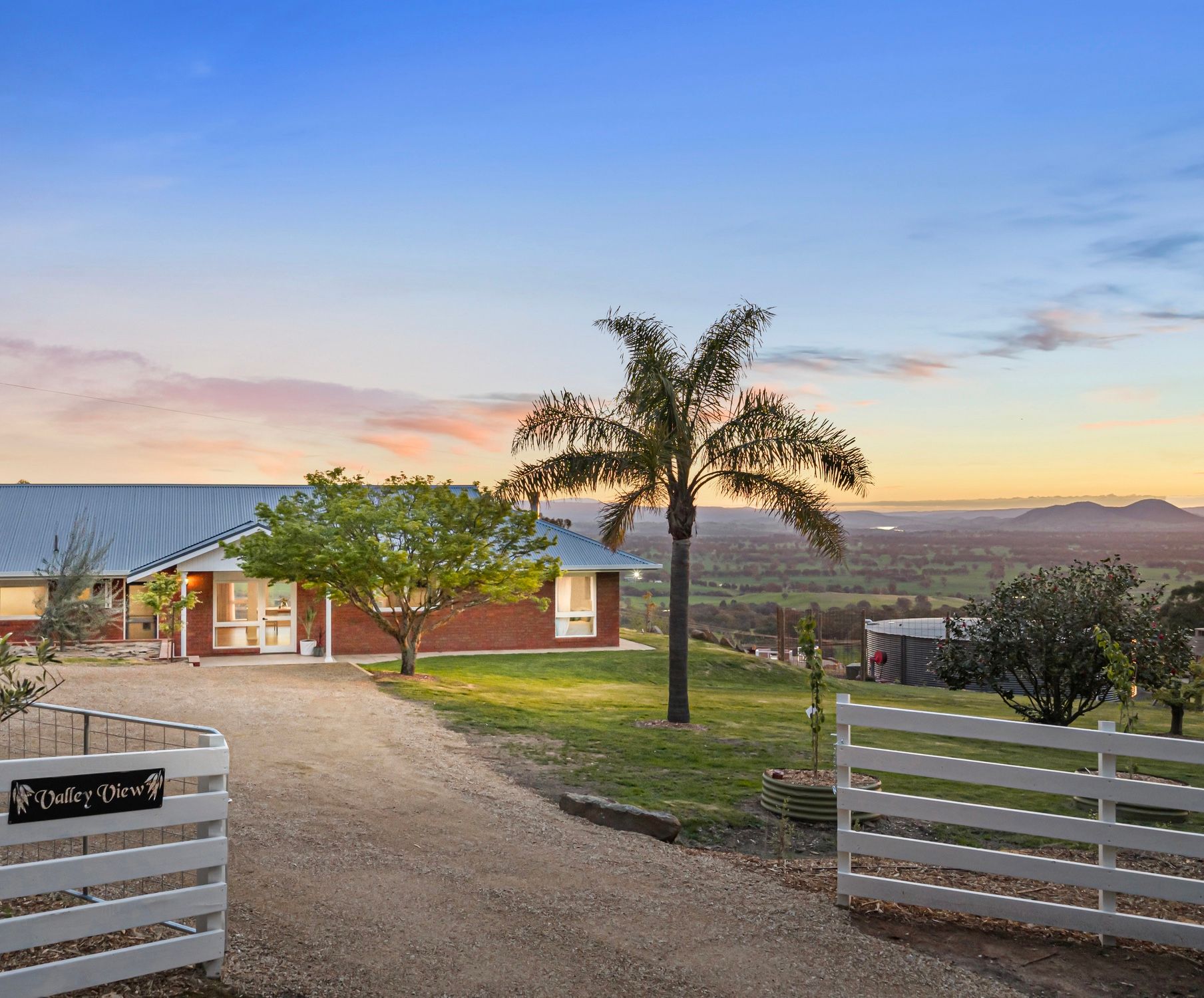 350 Tabletop Road — photo from Ray White Mansfield