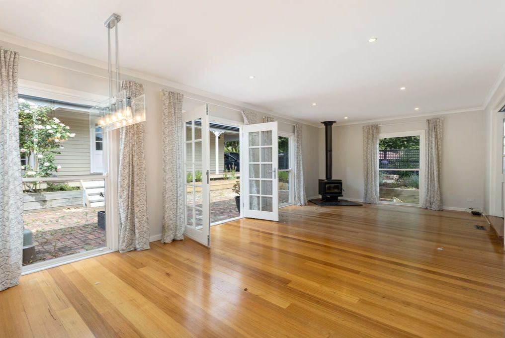 19 Tagell Road — photo 4 of 8