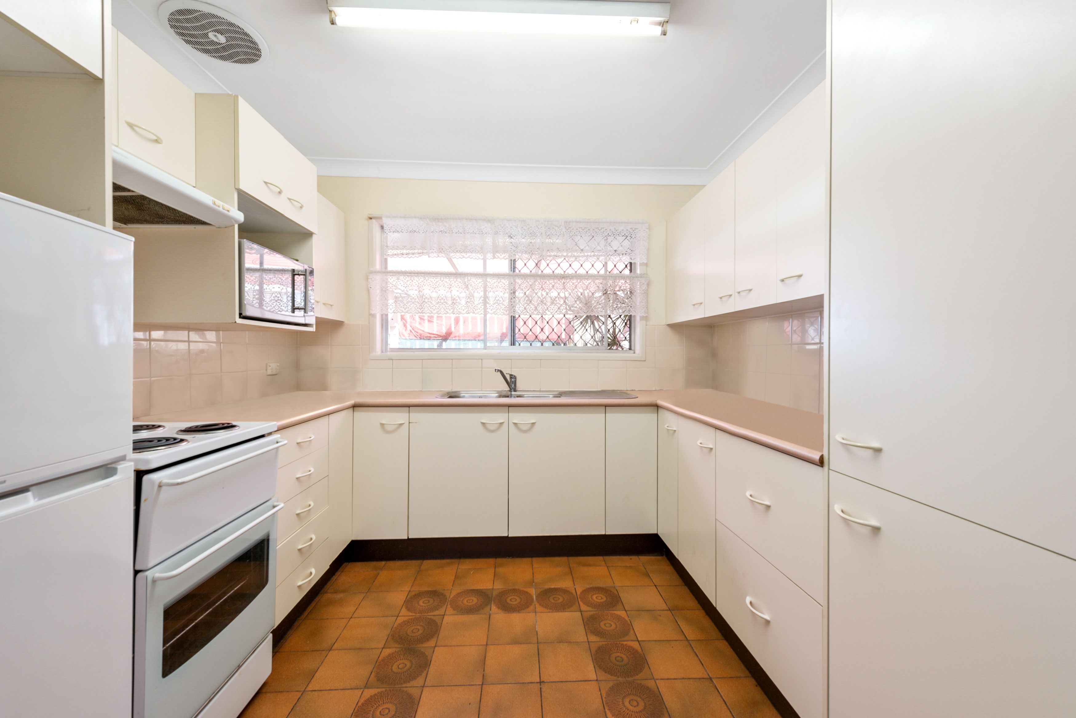 55 Elizabeth Avenue, Clontarf, QLD 4019