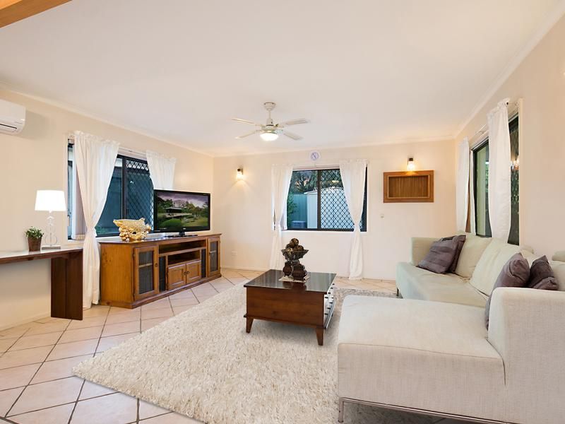 3 Walbrook Avenue, Springwood, QLD 4127