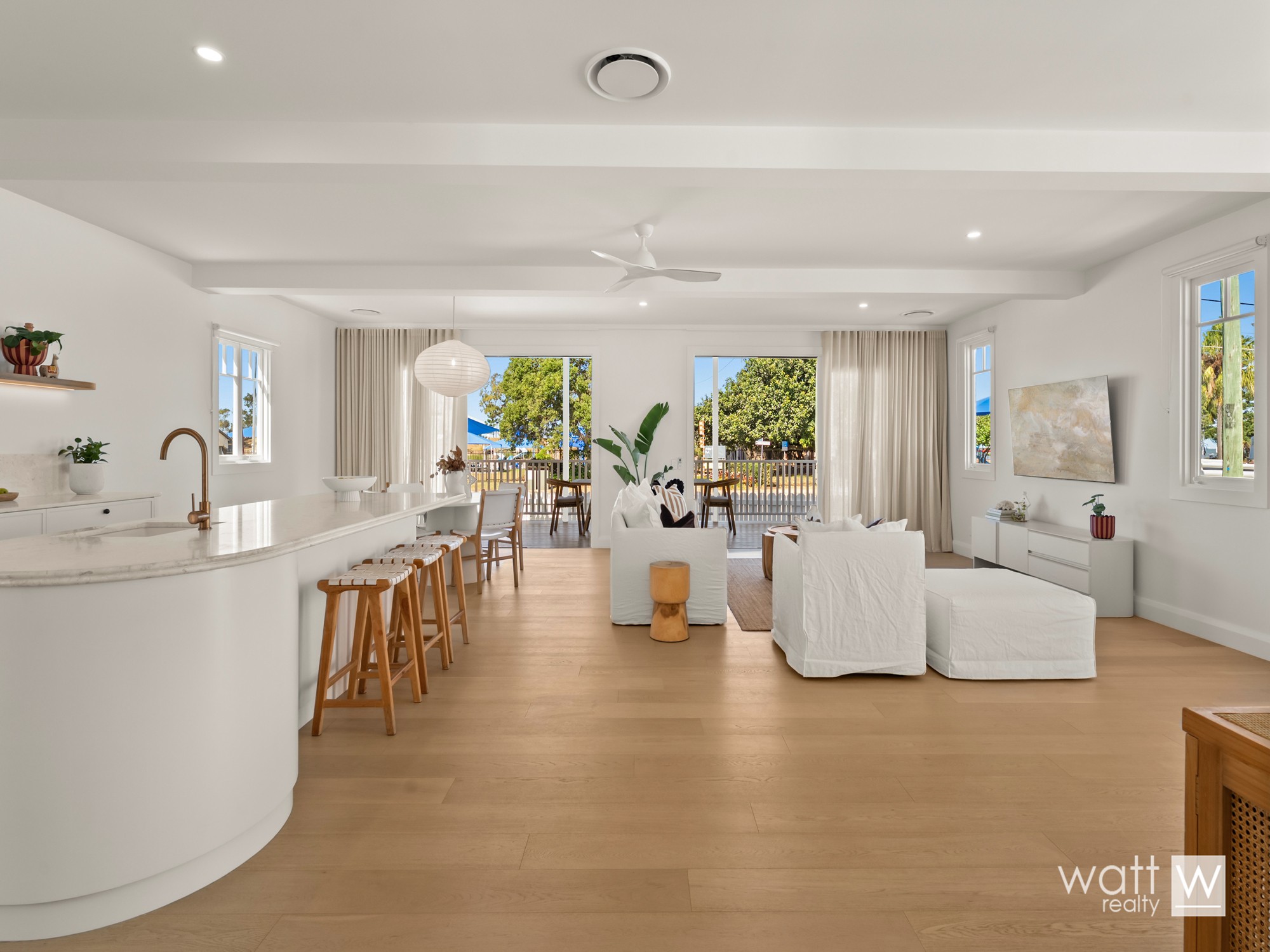 190 Flinders Parade, Sandgate, QLD 4017